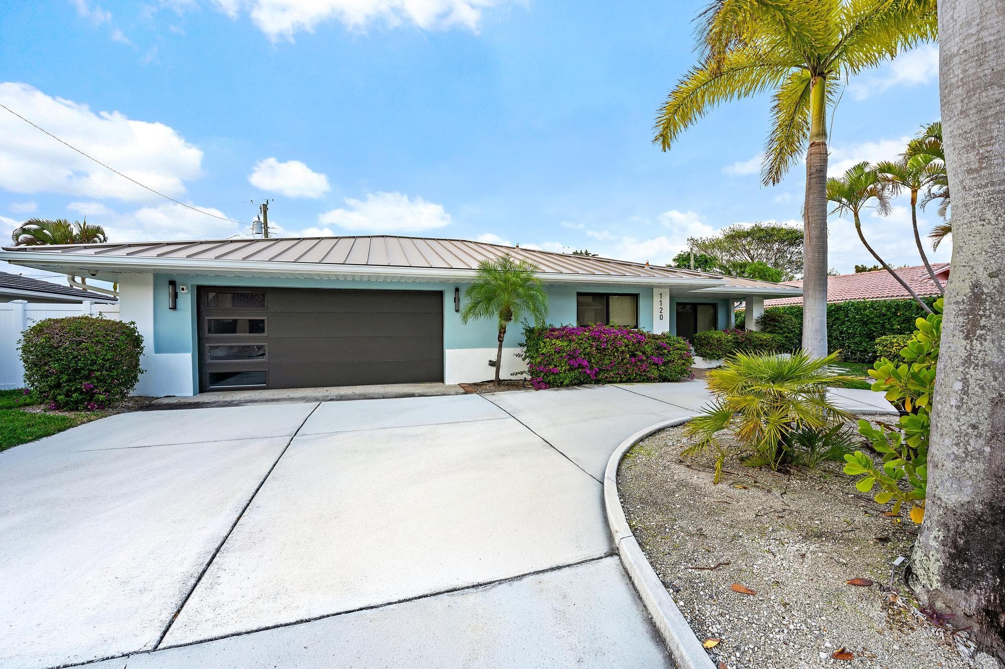 1120 Singer Drive, Riviera Beach, FL 33404 — photo 24 of 37