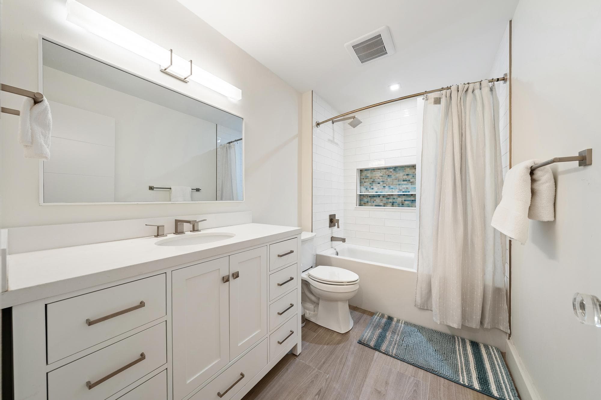 1120 Singer Drive, Riviera Beach, FL 33404 — photo 17 of 37