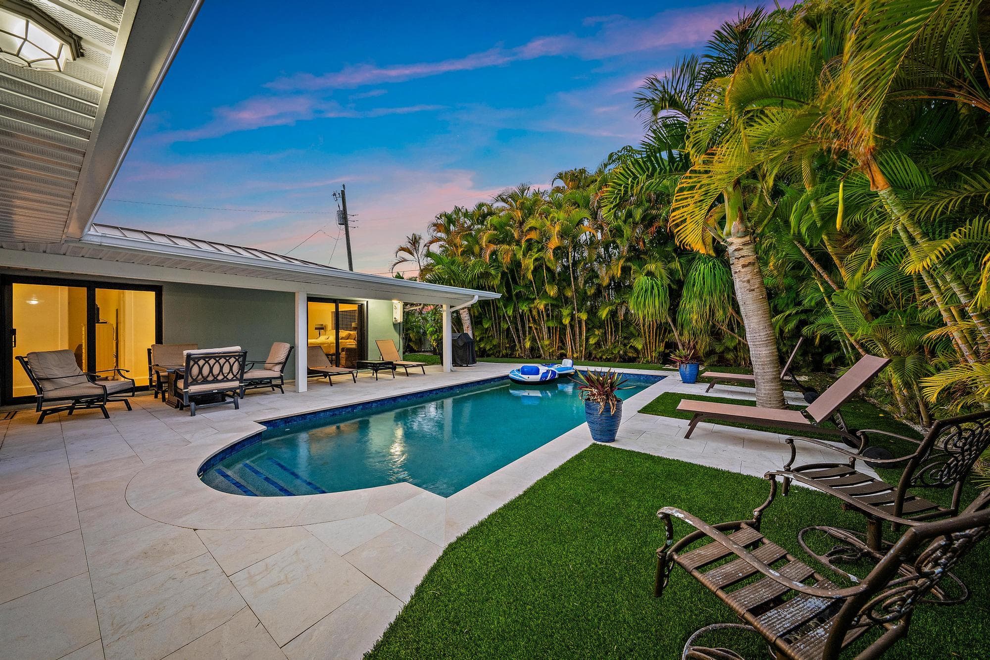 1120 Singer Drive, Riviera Beach, FL 33404 — photo 22 of 37