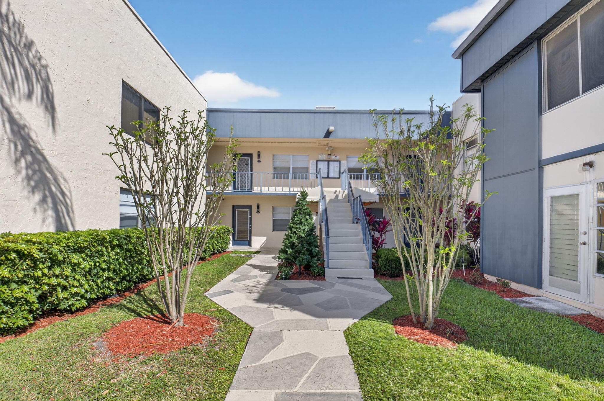 173 Flanders D, Delray Beach, FL 33484 — photo 5 of 93