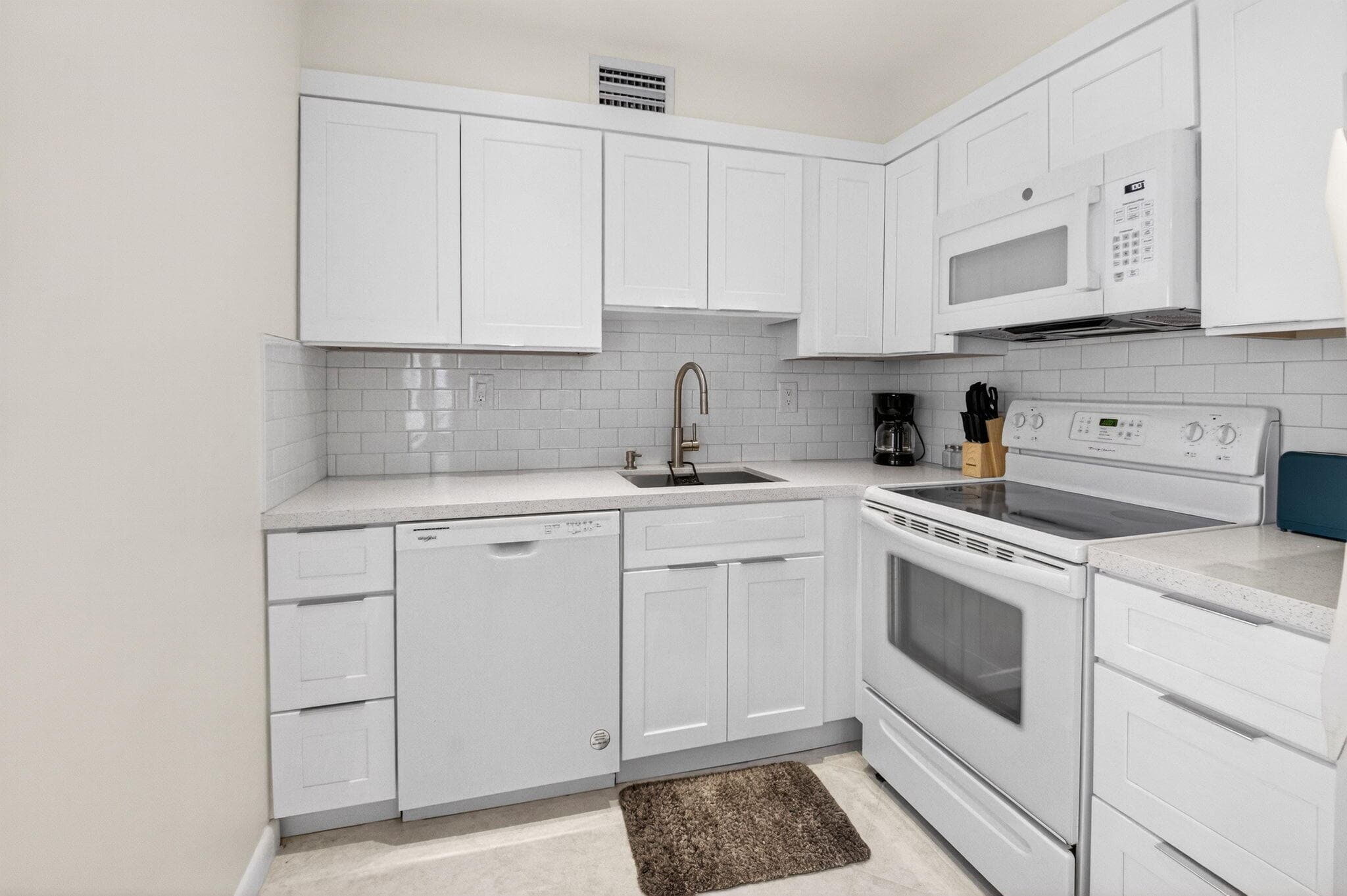 173 Flanders D, Delray Beach, FL 33484 — photo 20 of 93