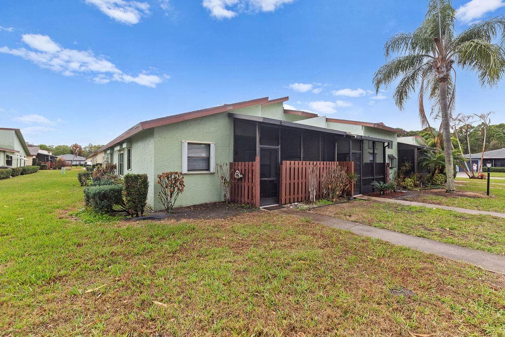 1740 W Sanderling Lane 1, Fort Pierce, FL 34982 — photo 2 of 37