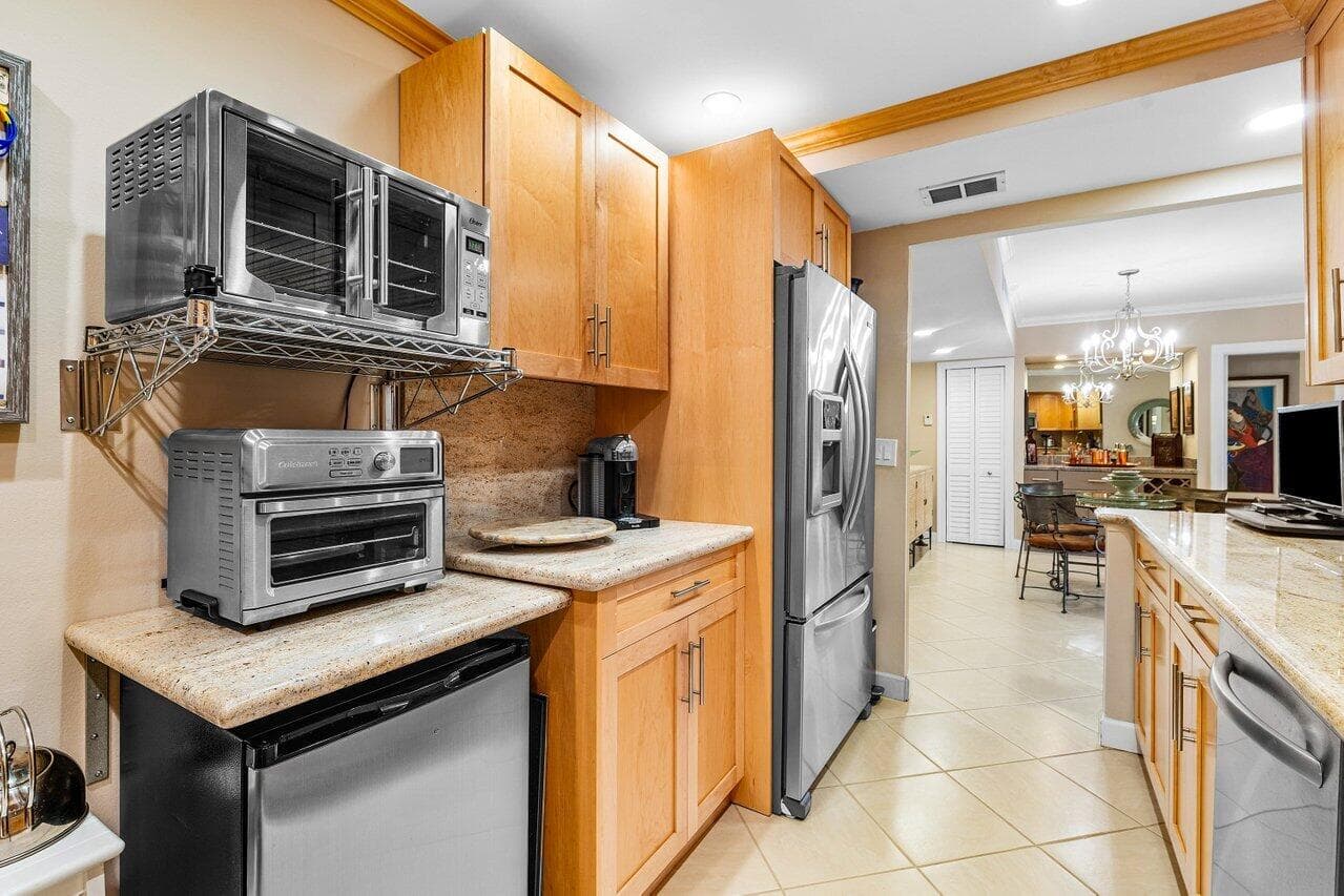 3450 S Ocean Boulevard 5010, Palm Beach, FL 33480 — photo 21 of 50