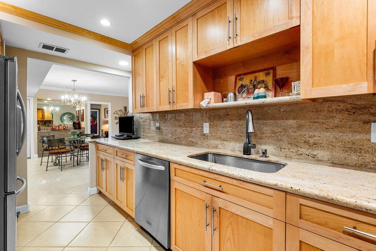 3450 S Ocean Boulevard 5010, Palm Beach, FL 33480 — photo 22 of 50