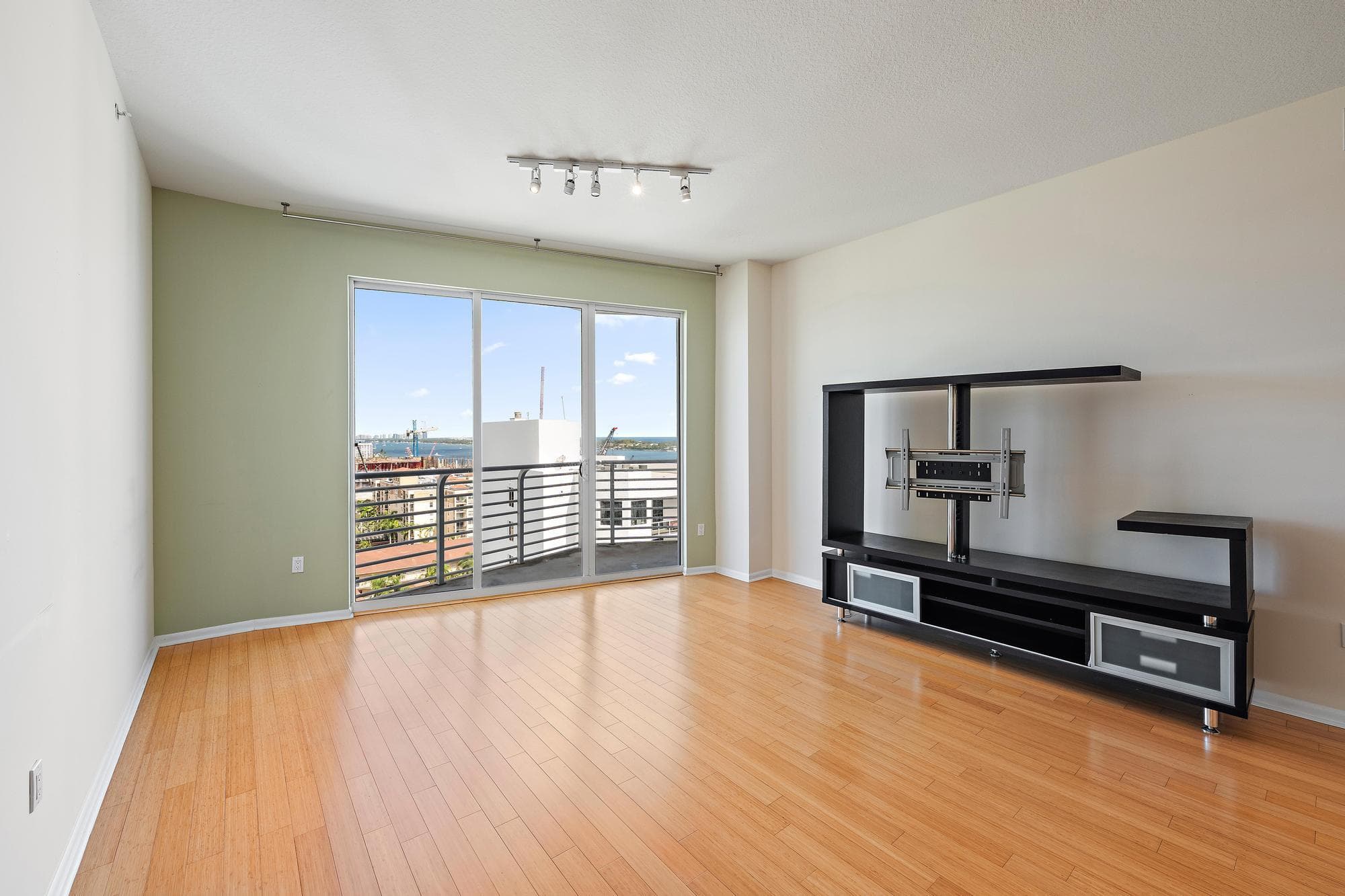 1551 N Flagler Drive Ph L7, West Palm Beach, FL 33401 — photo 9 of 25