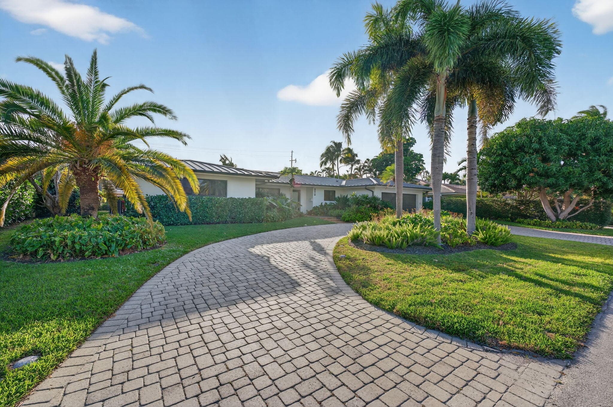 2648 NE 37th Drive, Fort Lauderdale, FL 33308 — photo 3 of 74