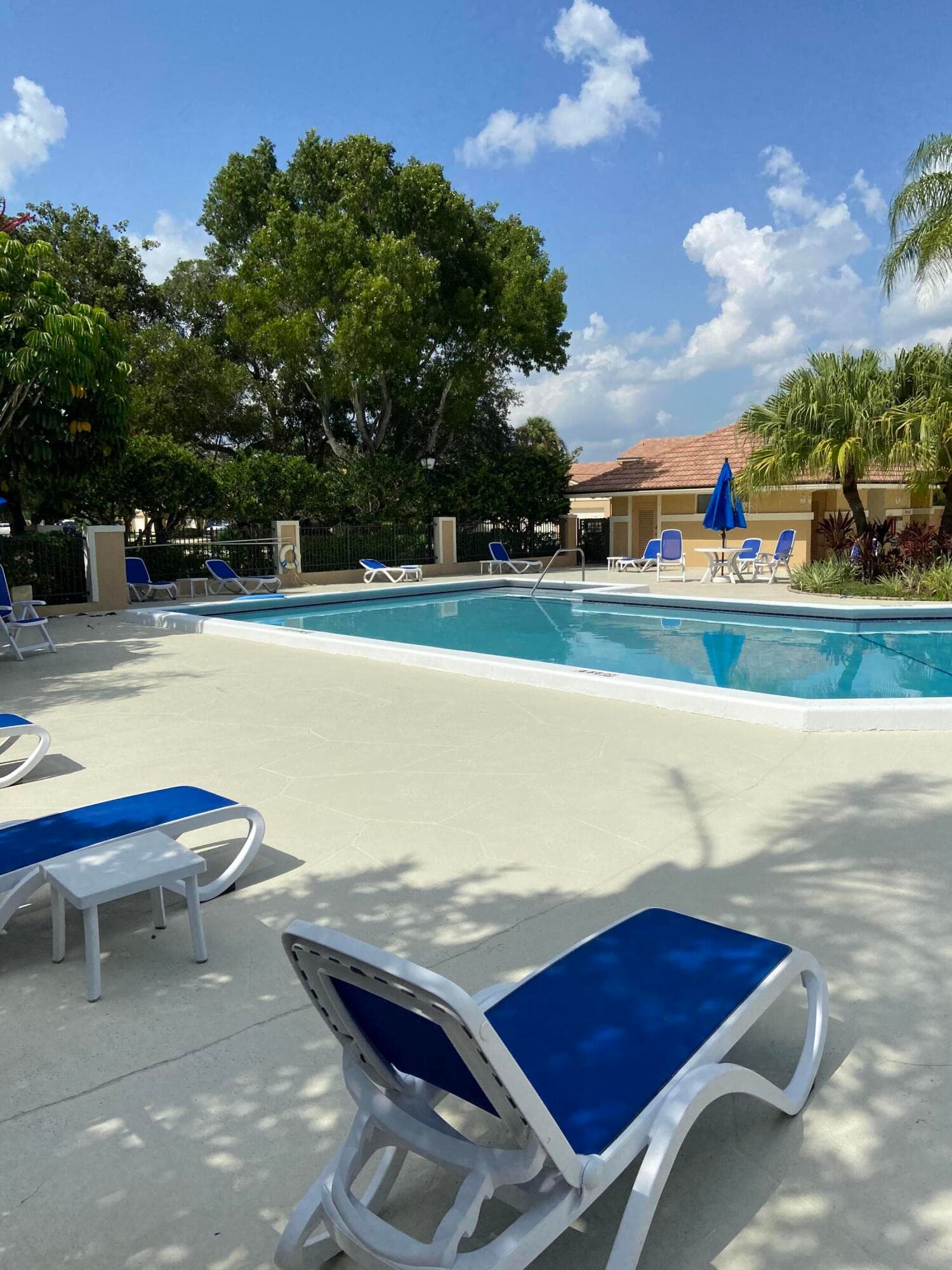 364 Prestwick Circle 4, Palm Beach Gardens, FL 33418 — photo 32 of 39