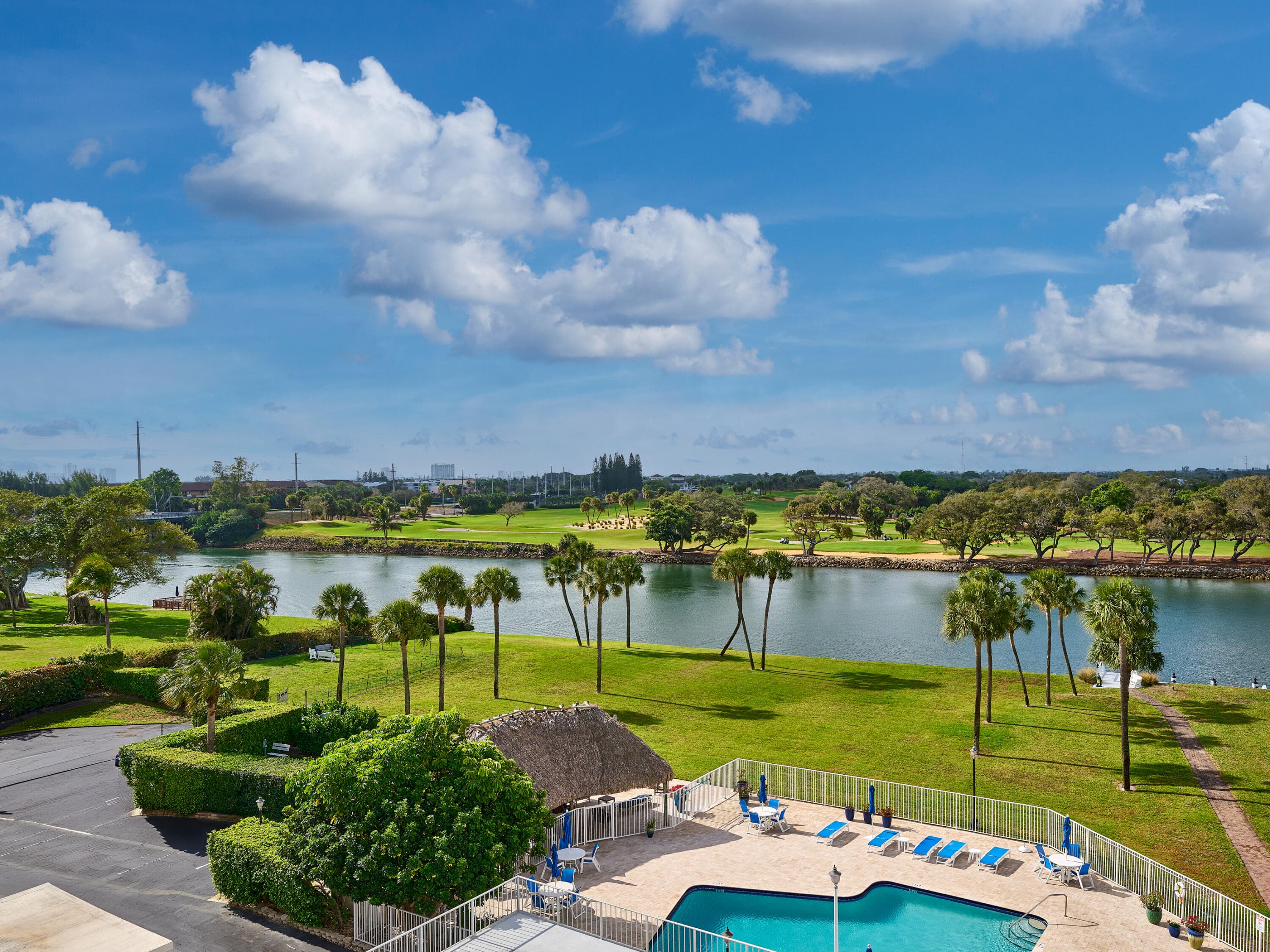 336 Golfview Road 605, North Palm Beach, FL 33408 — photo 9 of 27