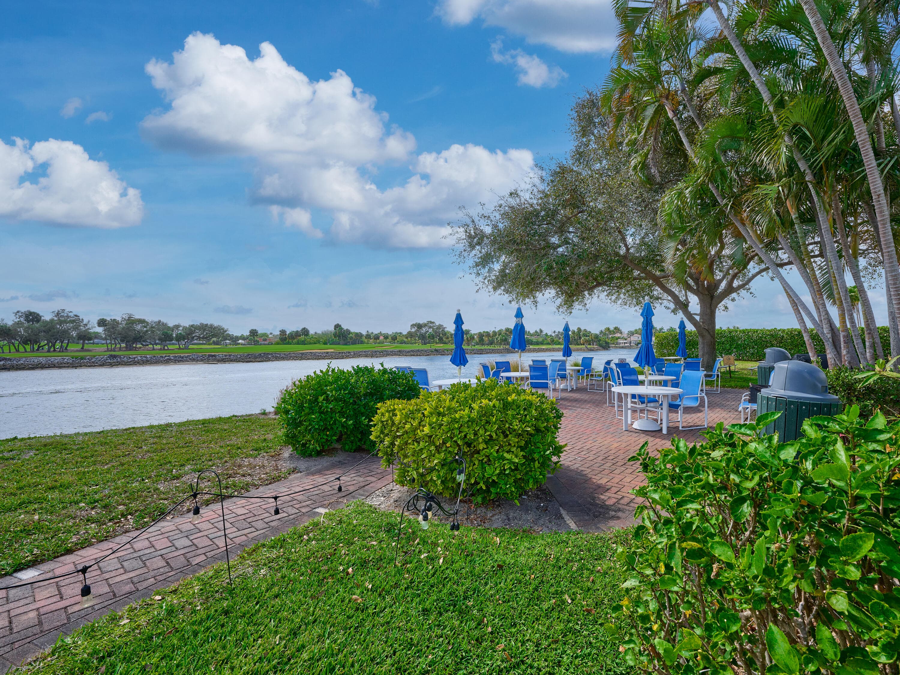 336 Golfview Road 605, North Palm Beach, FL 33408 — photo 25 of 27