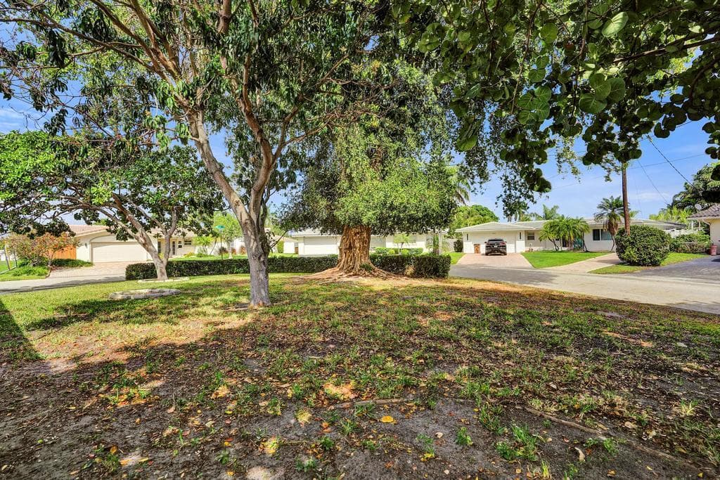 1004 SE 11th Street, Deerfield Beach, FL 33441 — photo 27 of 65