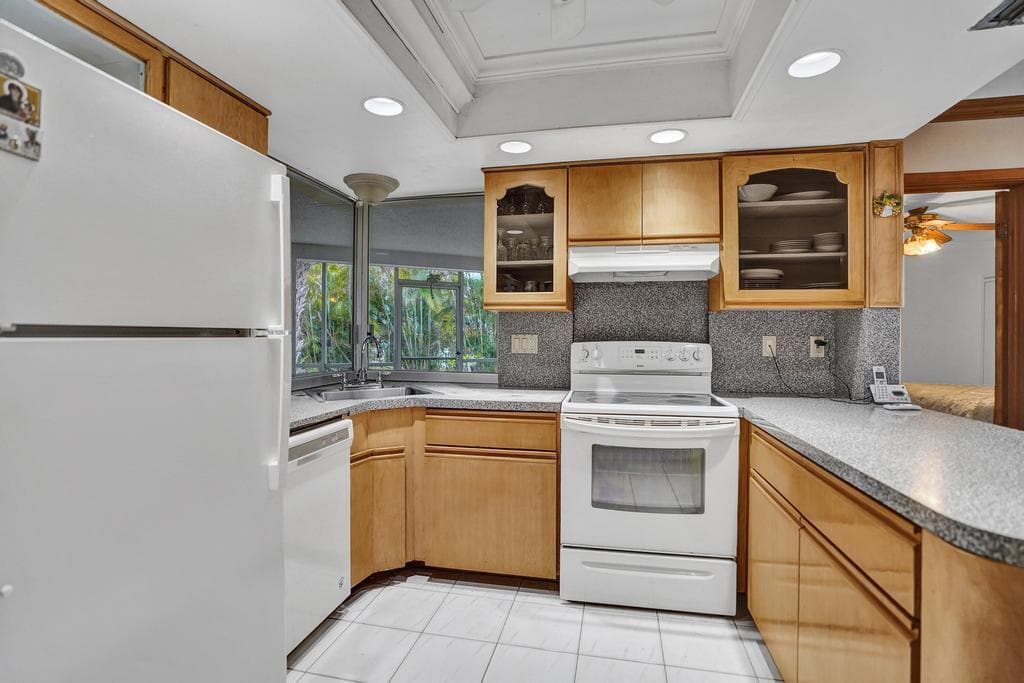 1004 SE 11th Street, Deerfield Beach, FL 33441 — photo 45 of 65