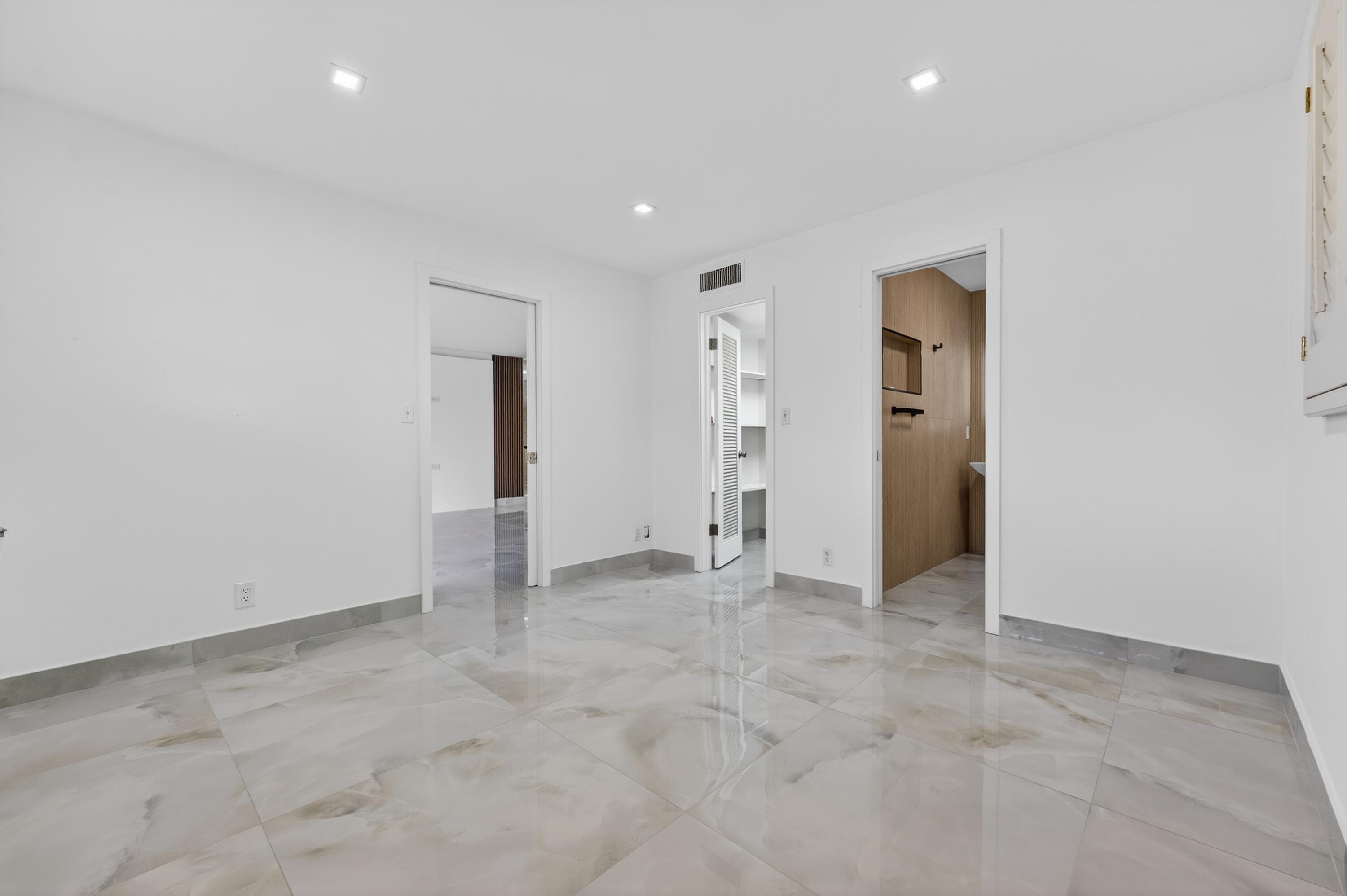2134 NE 36th Street 82, Lighthouse Point, FL 33064 — photo 20 of 38