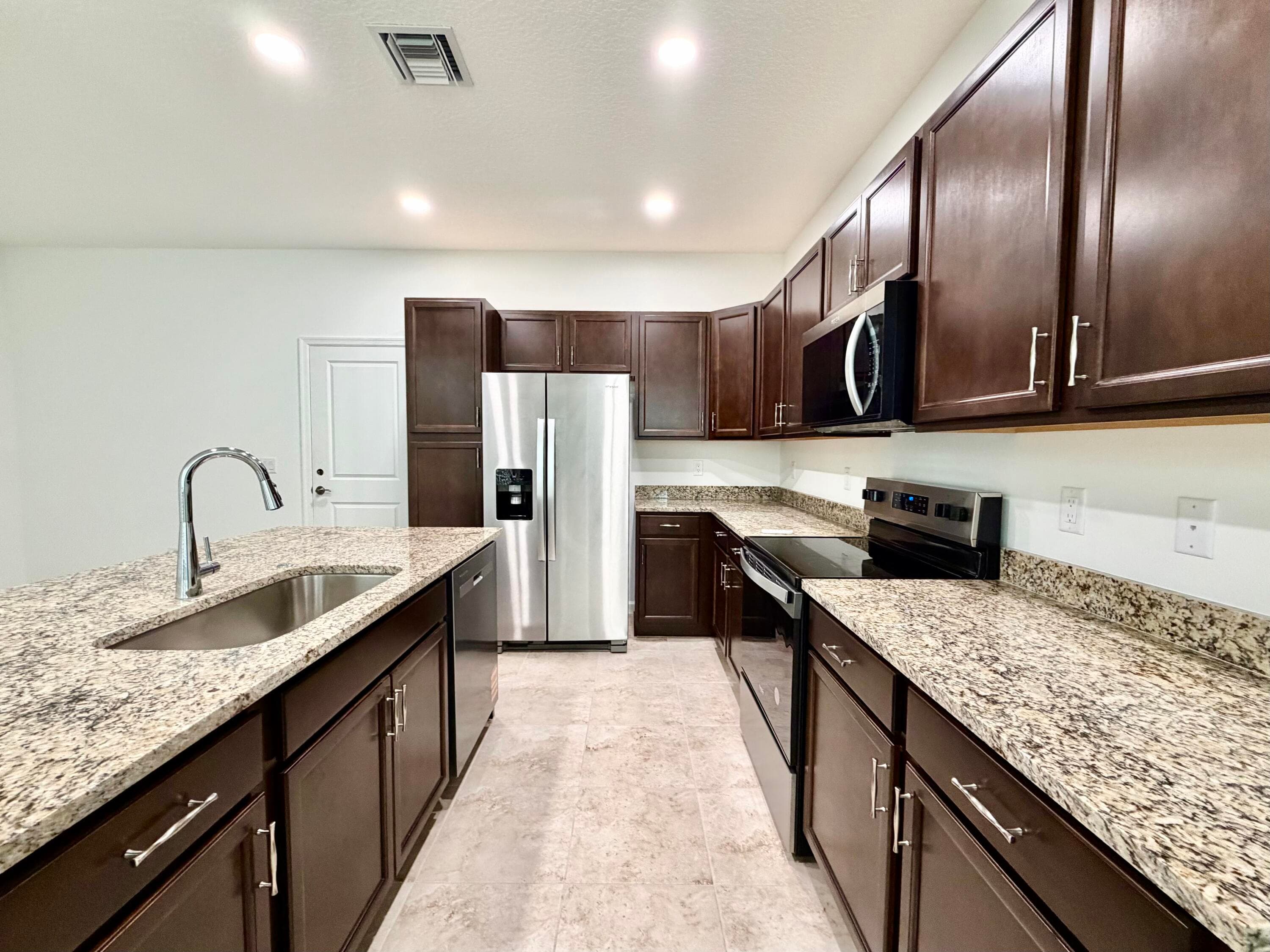 4093 South Longwood Lake Square, Westlake, FL 33470 — photo 3 of 23