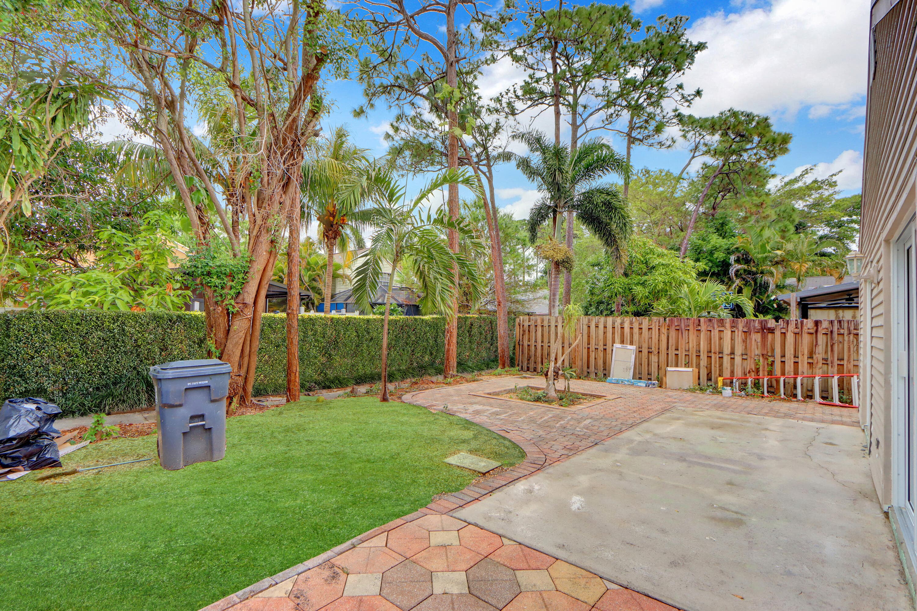 1413 Blue Clover Lane, West Palm Beach, FL 33415 — photo 25 of 32