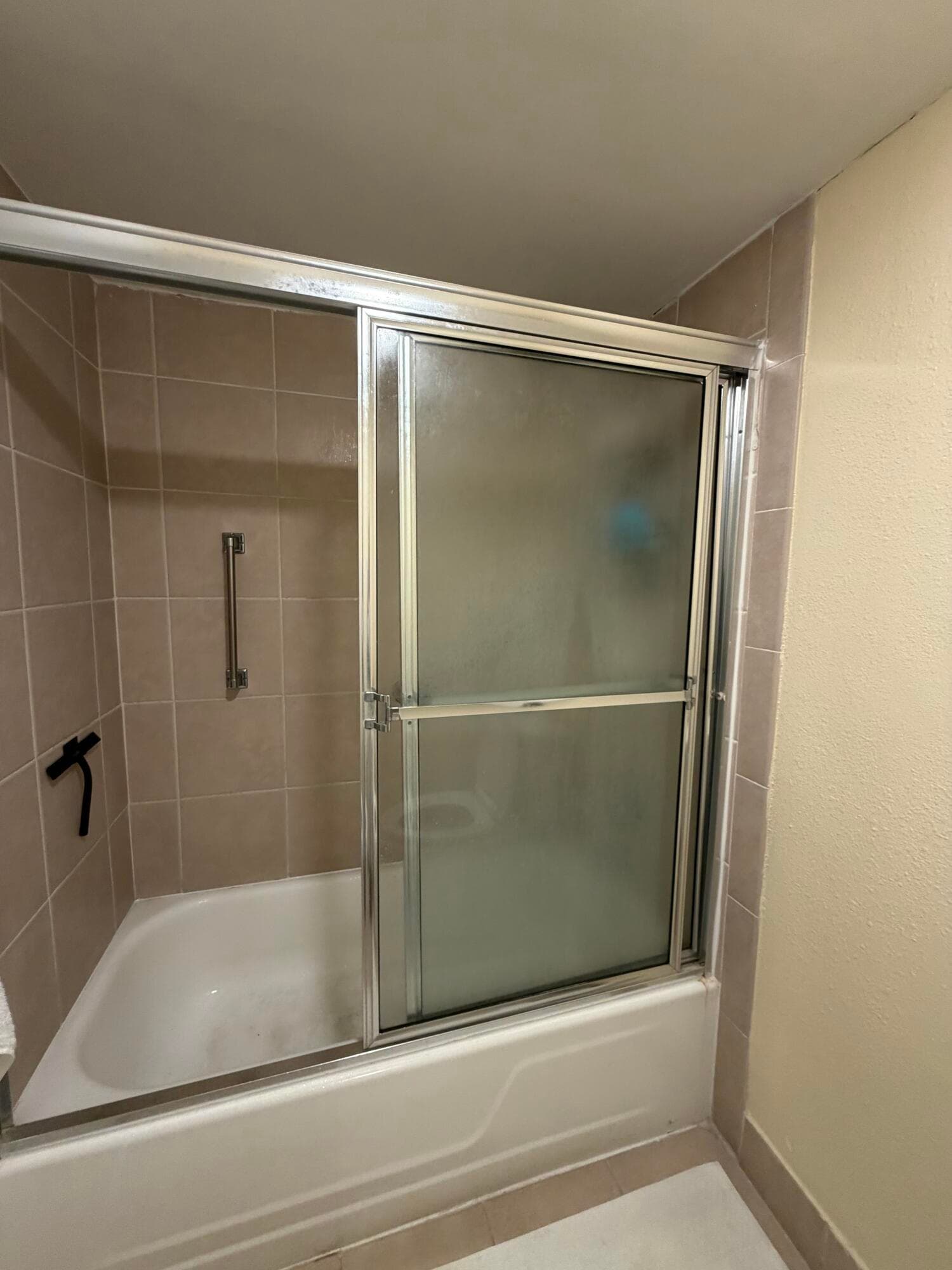 1830 Embassy Drive 506, West Palm Beach, FL 33401 — photo 17 of 18