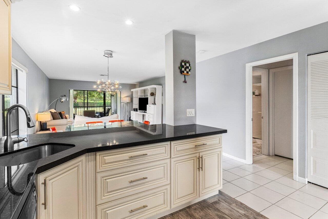 20 Southport Lane B, Boynton Beach, FL 33436 — photo 12 of 54