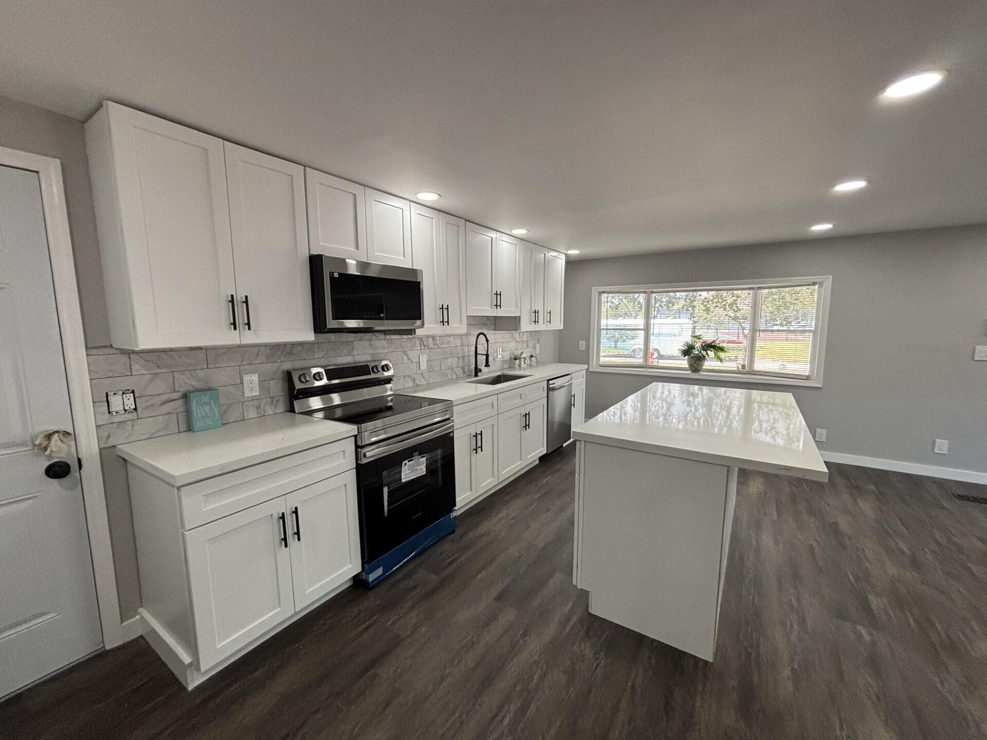5010 NW 2nd Avenue NW, Deerfield Beach, FL 33064 — photo 19 of 43