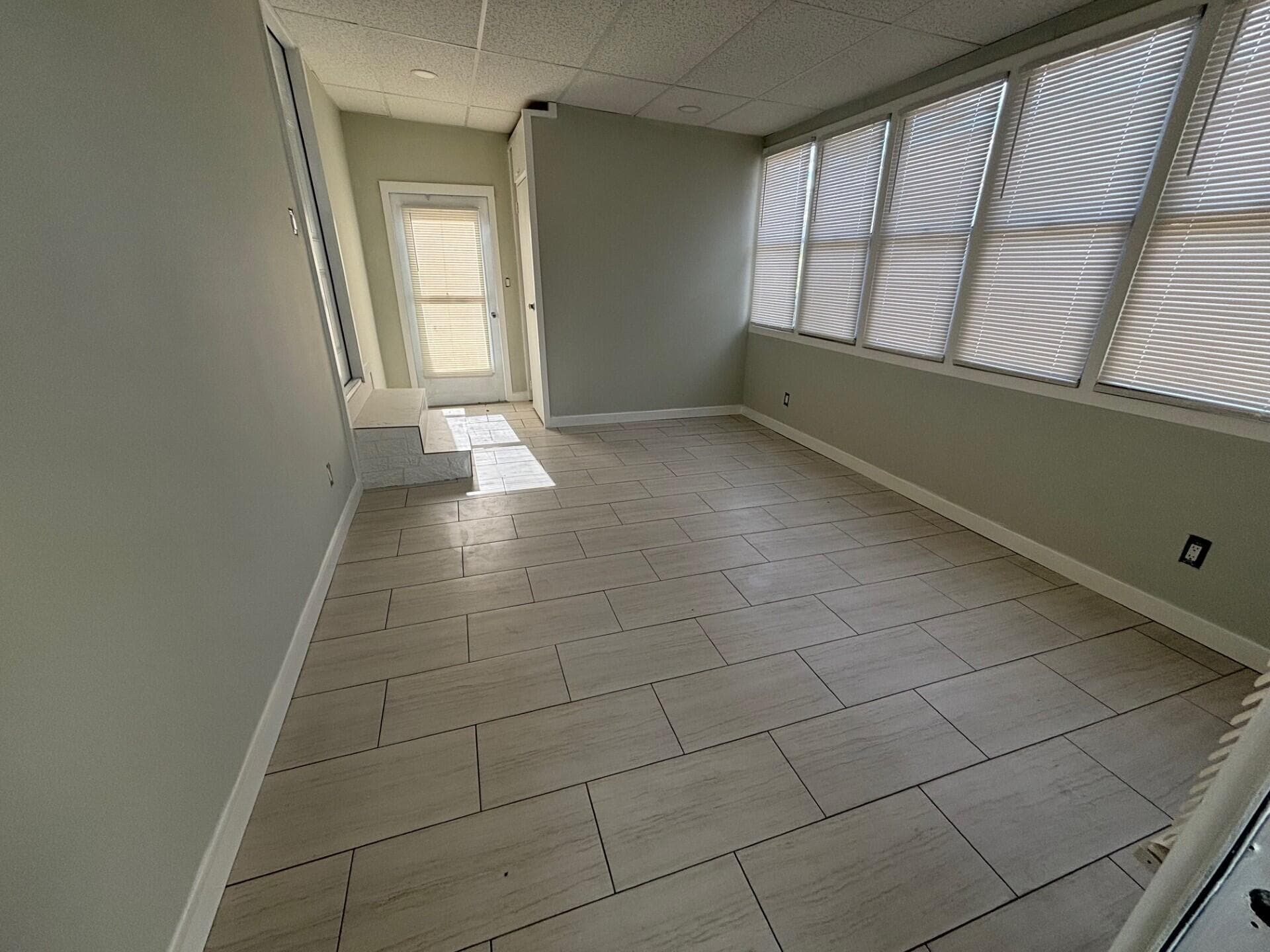 5010 NW 2nd Avenue NW, Deerfield Beach, FL 33064 — photo 32 of 43