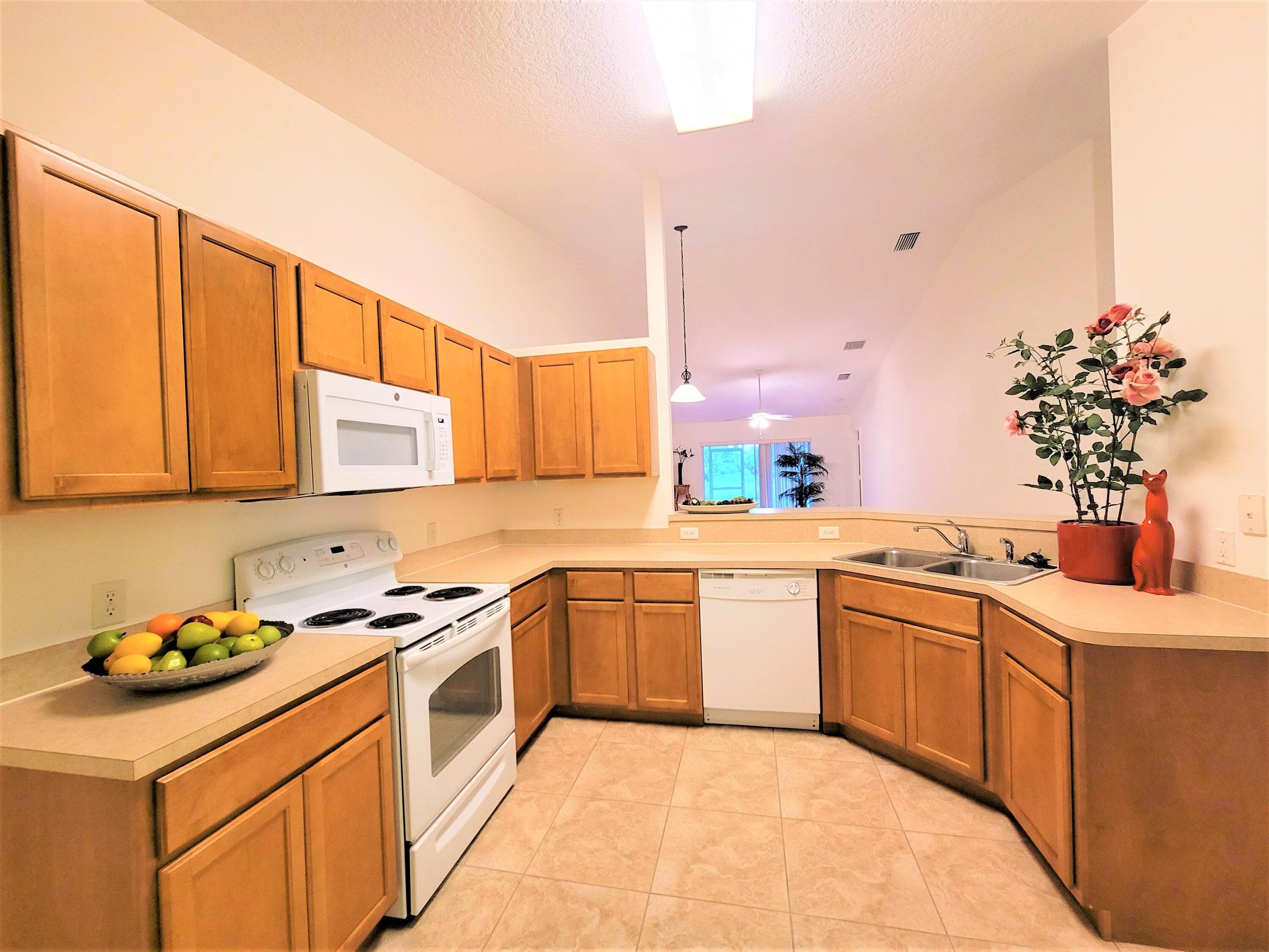 351 Del Monte Road B, Sebastian, FL 32958 — photo 3 of 80