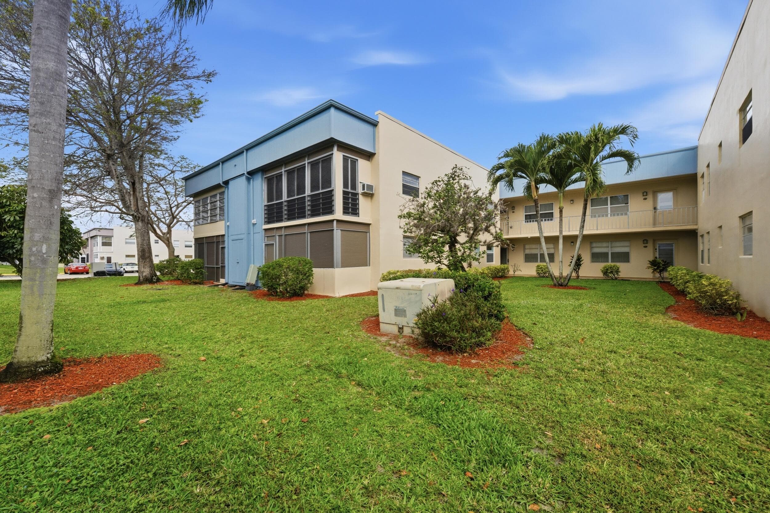 888 Flanders S, Delray Beach, FL 33484 — photo 25 of 59