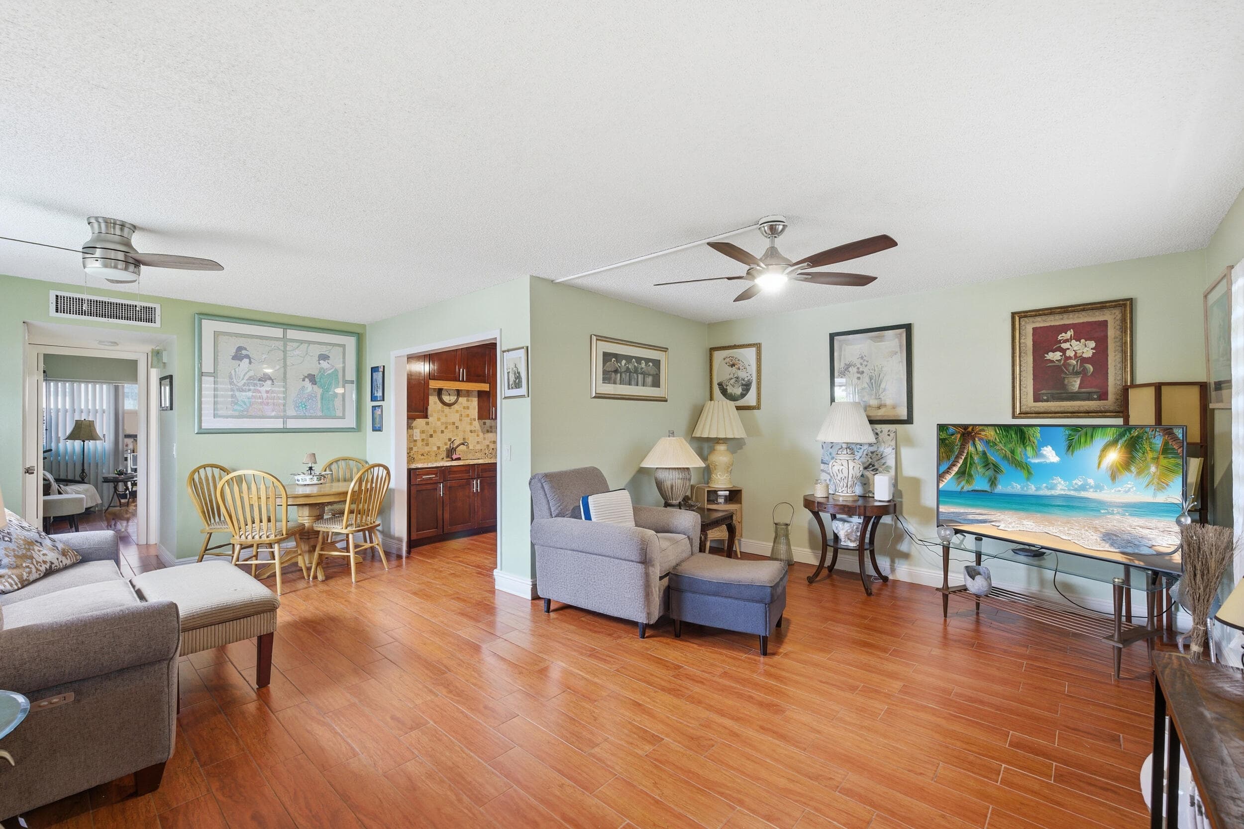 888 Flanders S, Delray Beach, FL 33484 — photo 4 of 59