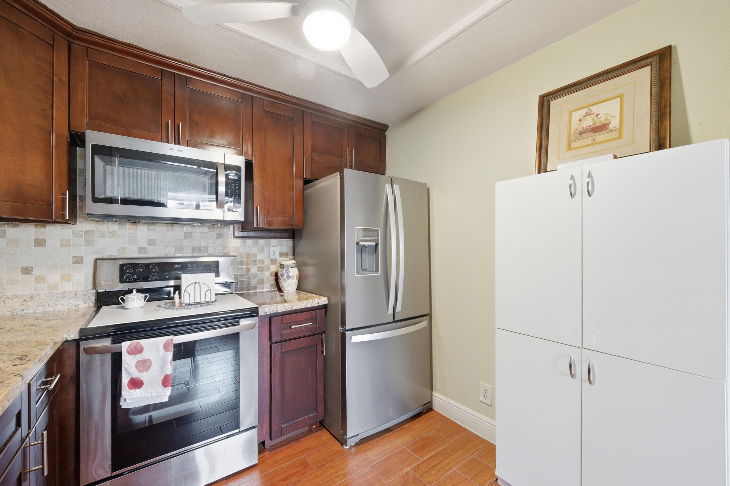888 Flanders S, Delray Beach, FL 33484 — photo 7 of 59