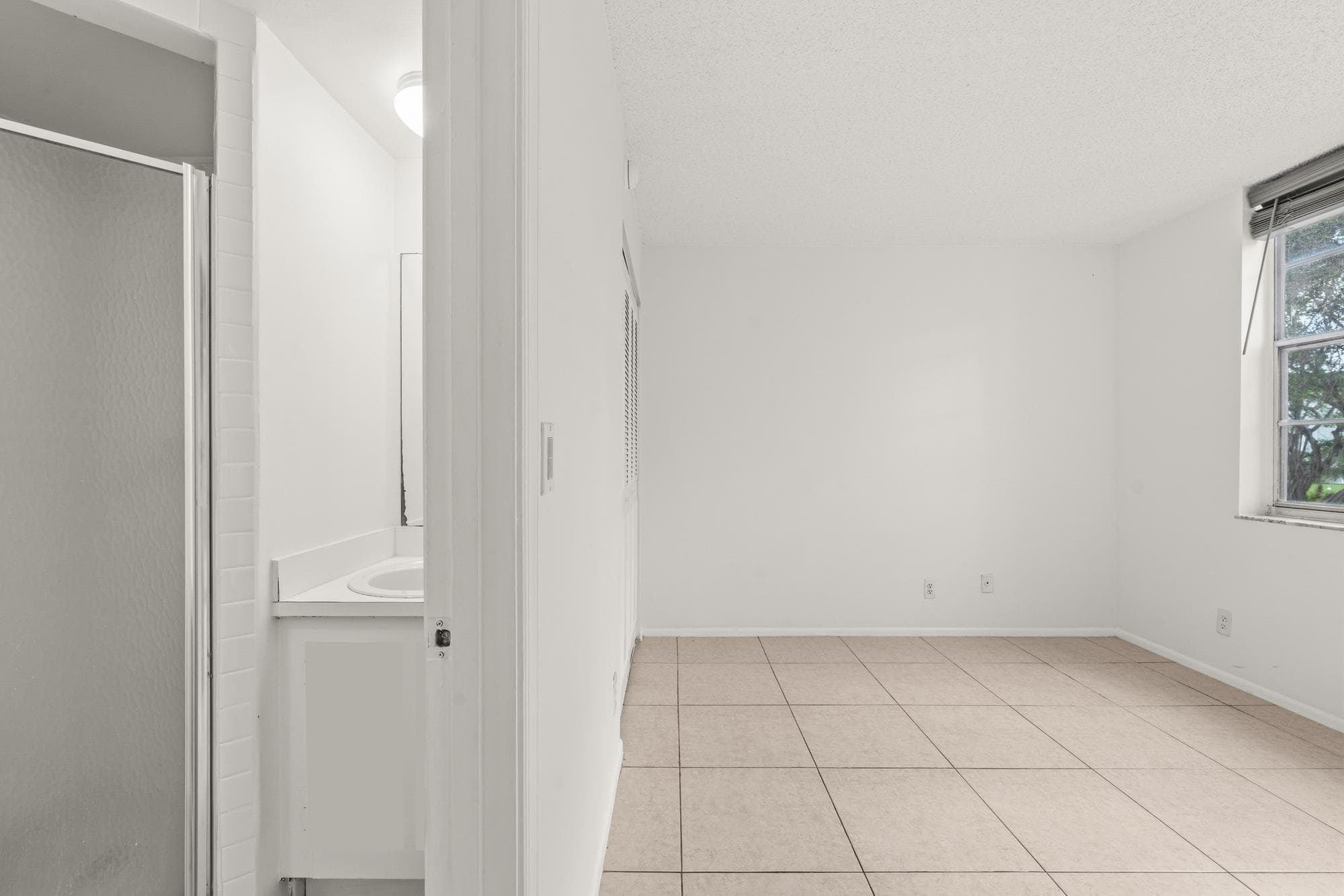 9340 Lagoon Place 206, Davie, FL 33324 — photo 16 of 26