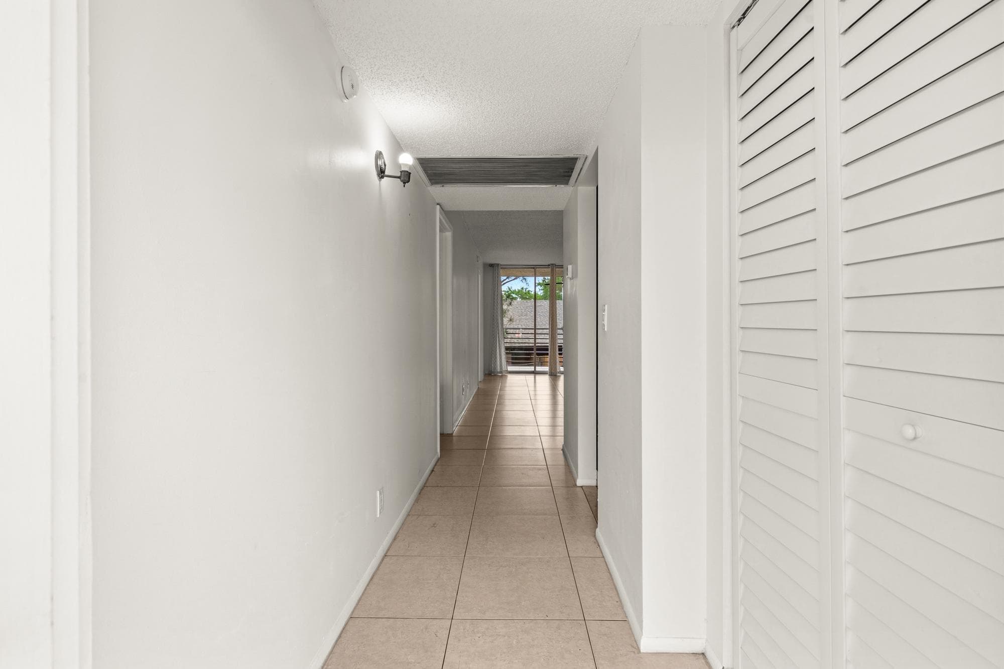 9340 Lagoon Place 206, Davie, FL 33324 — photo 7 of 26