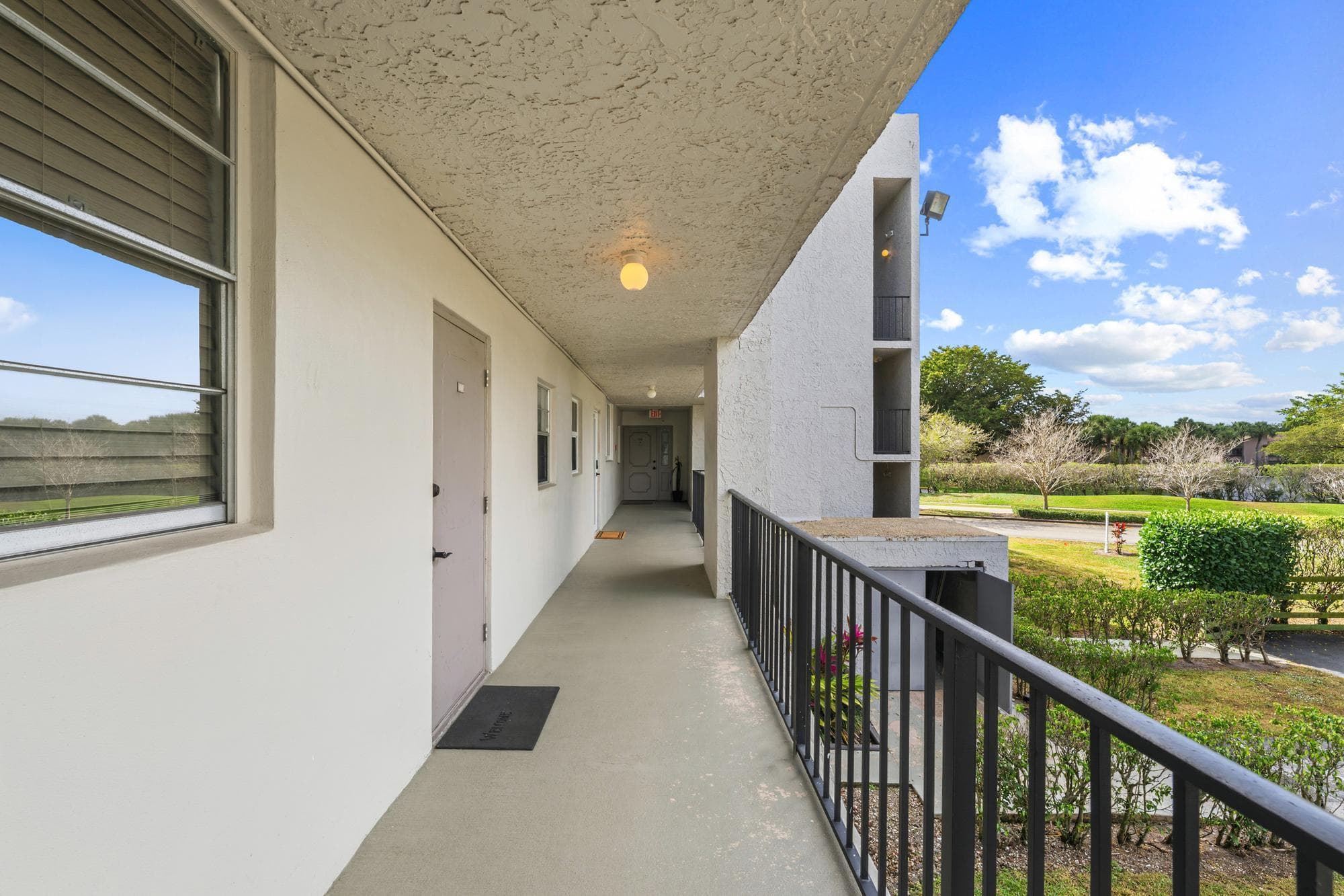 9340 Lagoon Place 206, Davie, FL 33324 — photo 23 of 26