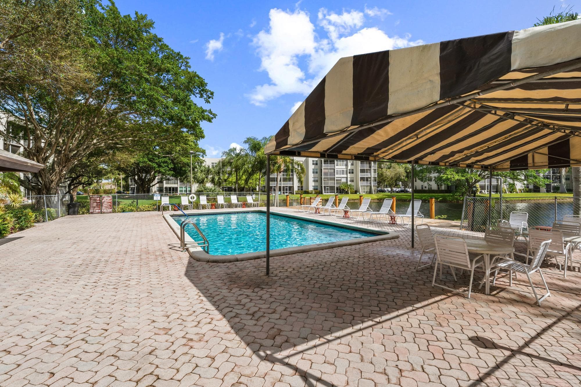 9340 Lagoon Place 206, Davie, FL 33324 — photo 25 of 26