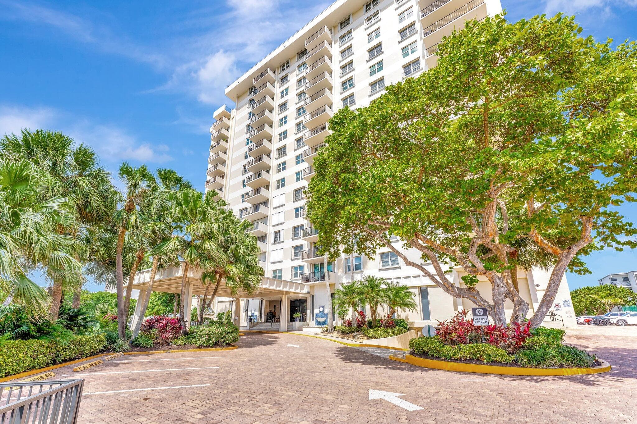 1900 S Ocean Boulevard 8g, Lauderdale-By-The-Sea, FL 33062 — photo 38 of 54