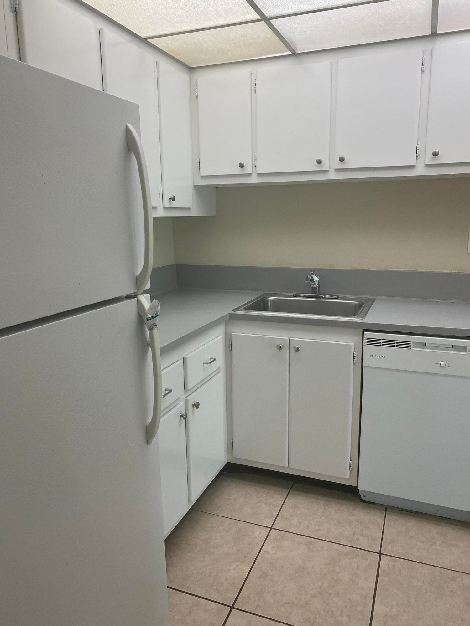 409 Executive Center Drive 211, West Palm Beach, FL 33401 — photo 7 of 47