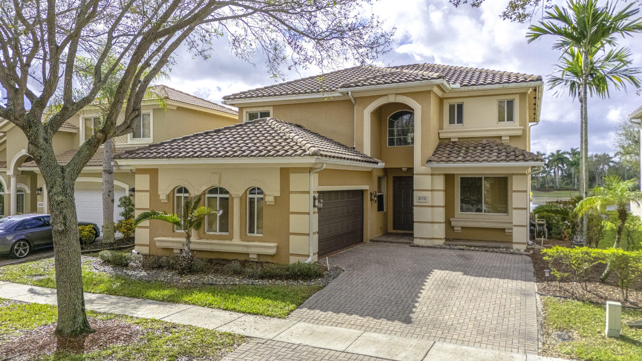 6770 Aliso Avenue, West Palm Beach, FL 33413 — photo 1 of 27