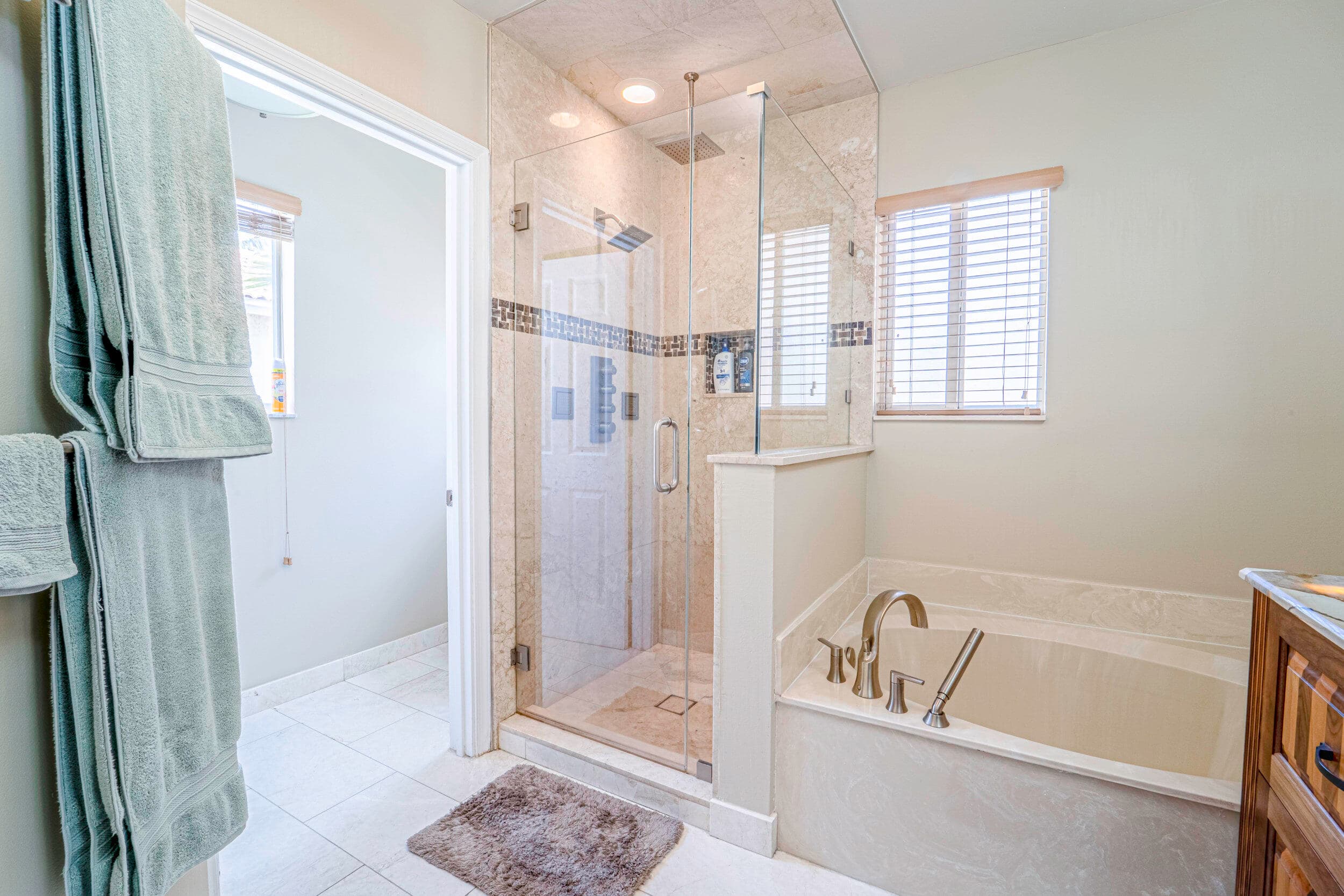 6770 Aliso Avenue, West Palm Beach, FL 33413 — photo 15 of 27