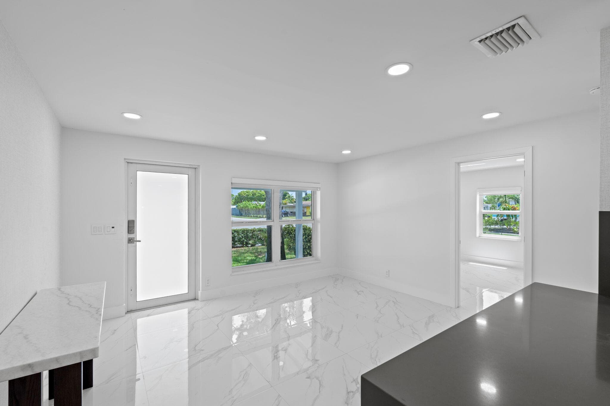 5341 N Andrews Avenue, Oakland Park, FL 33309 — photo 11 of 46