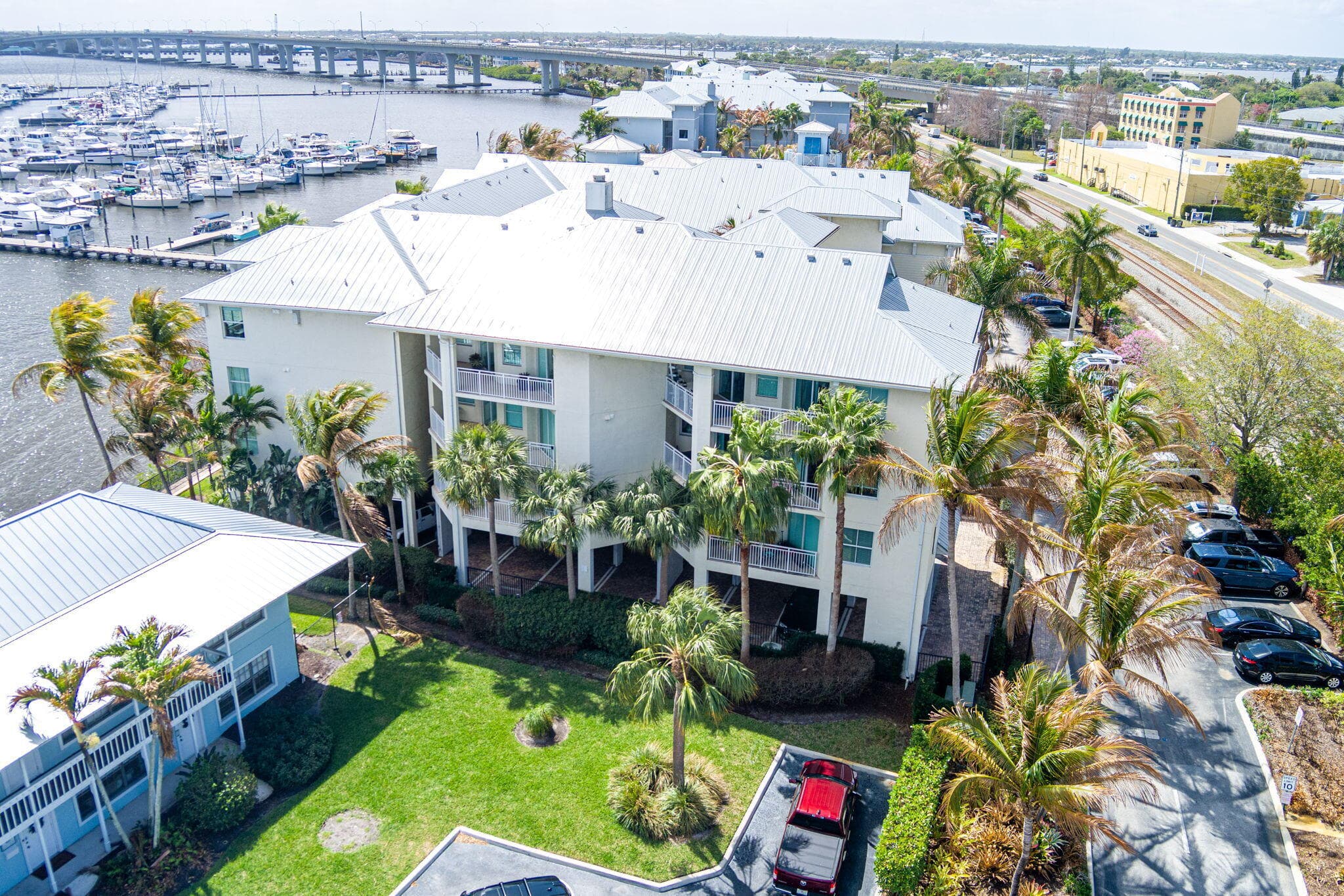 975 NW Flagler Avenue 302, Stuart, FL 34994 — photo 33 of 49
