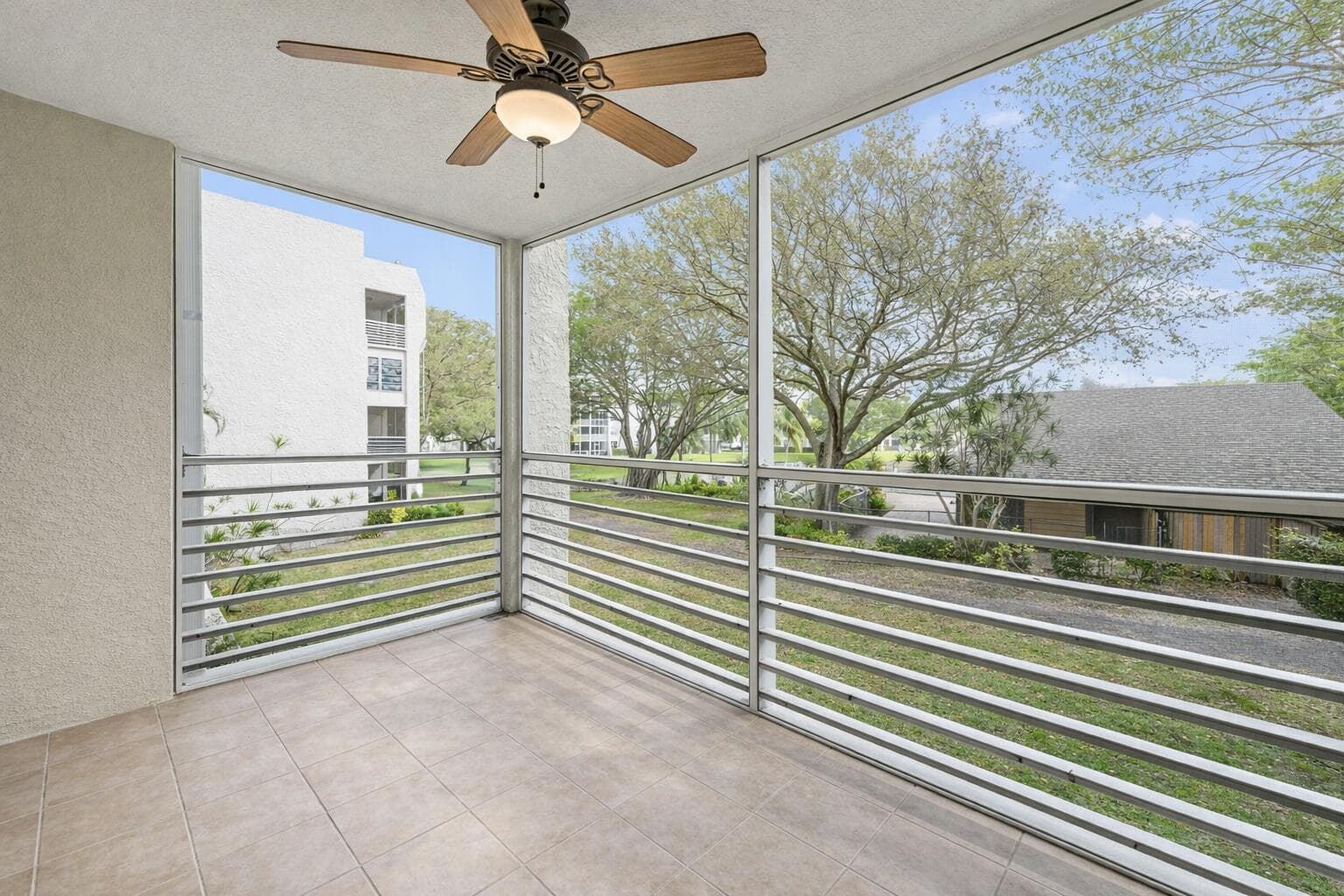 9340 Lagoon Place 206, Davie, FL 33324 — photo 11 of 26