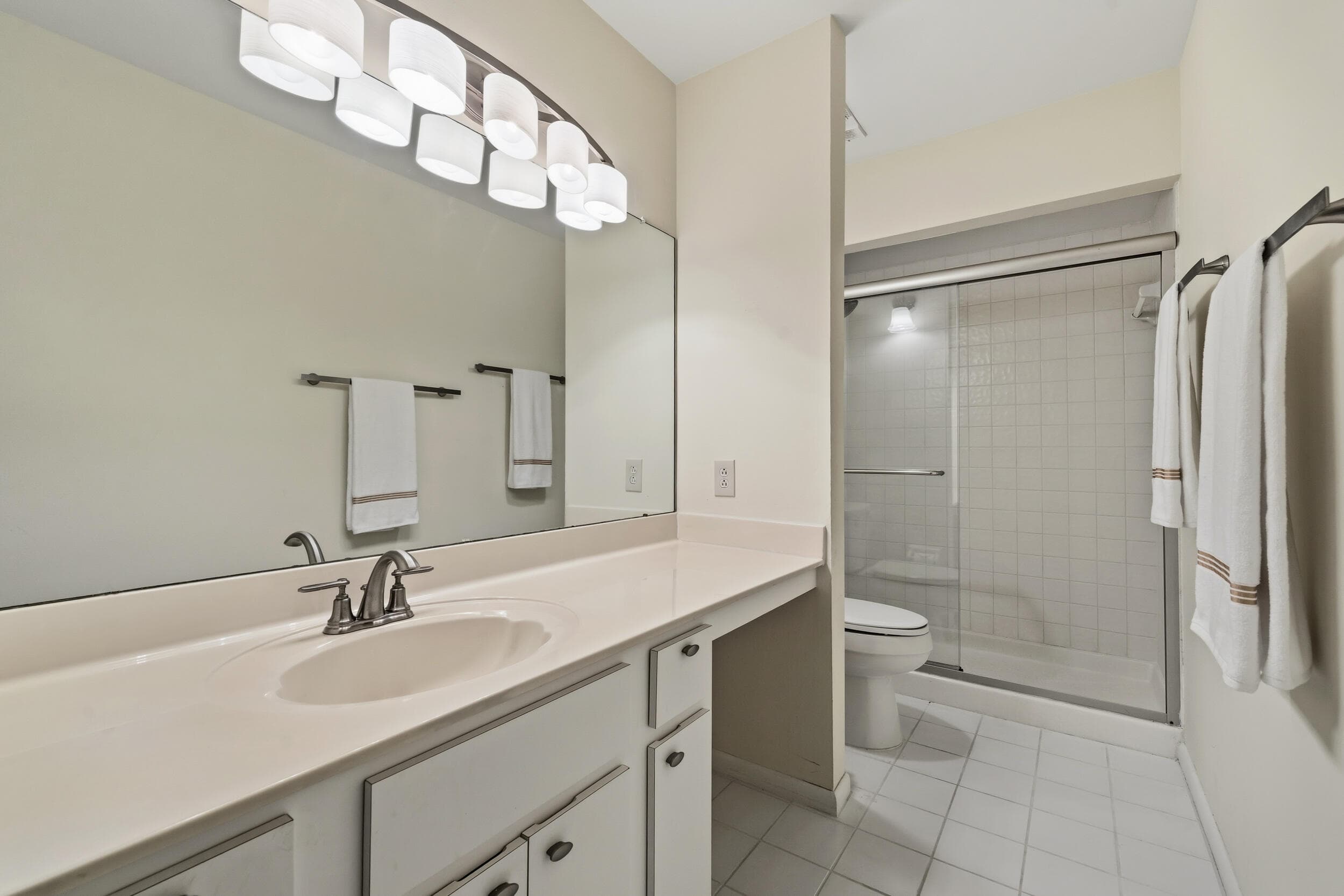 3852 SE Jefferson Street, Stuart, FL 34997 — photo 17 of 42