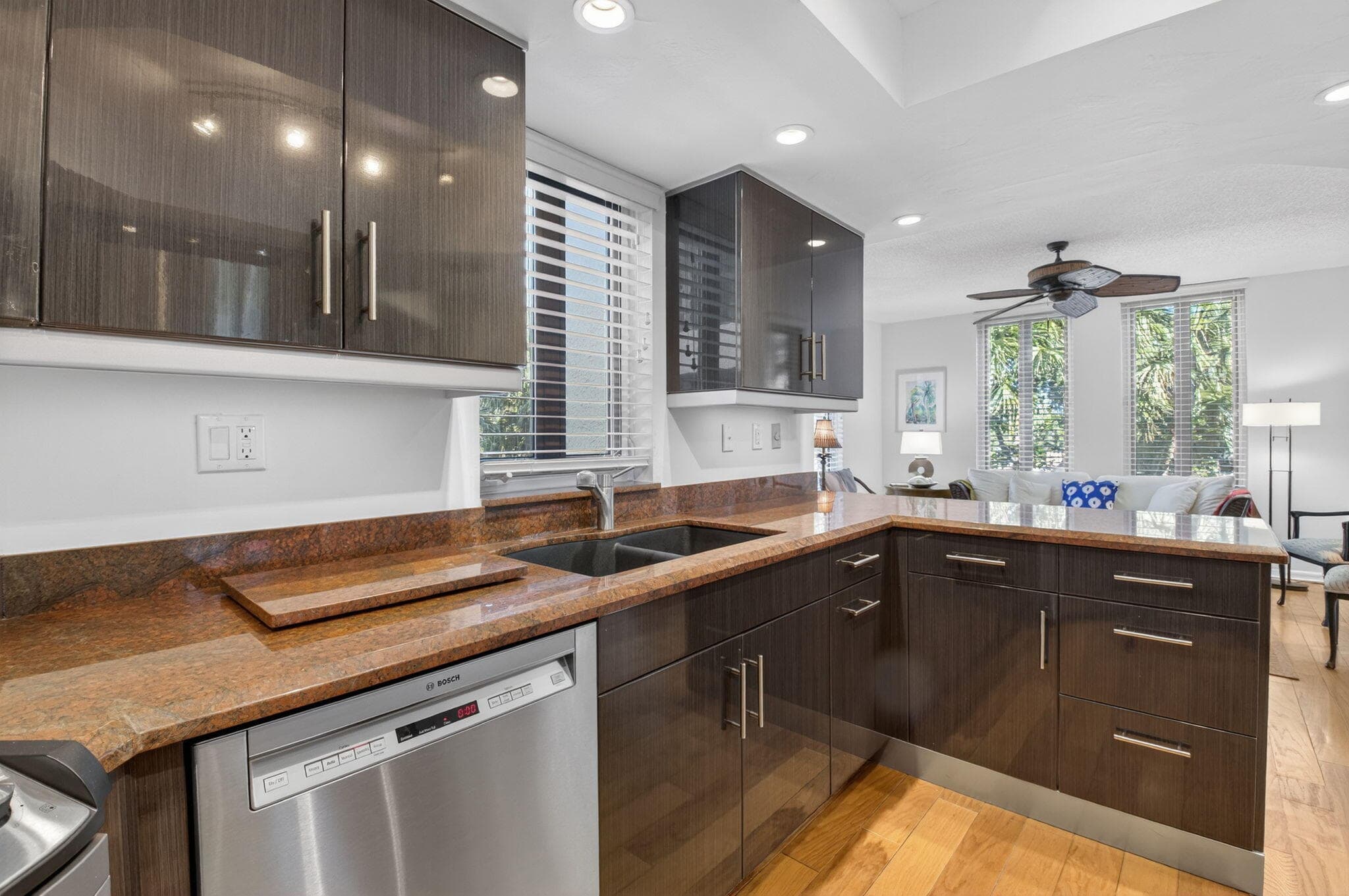 100 SE 5th Avenue 308, Boca Raton, FL 33432 — photo 30 of 59