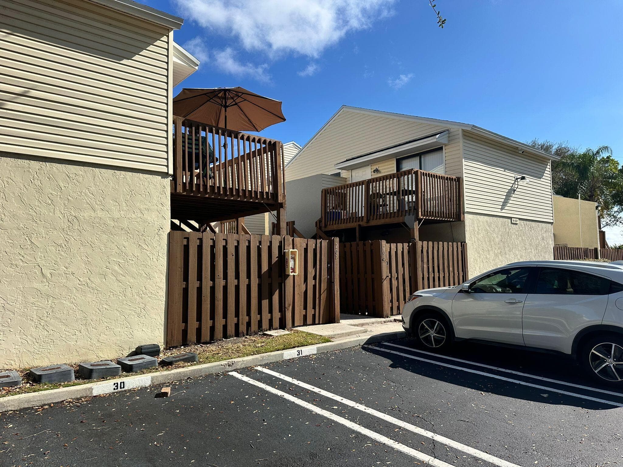 637 Executive Center Drive N102, West Palm Beach, FL 33401 — photo 1 of 38