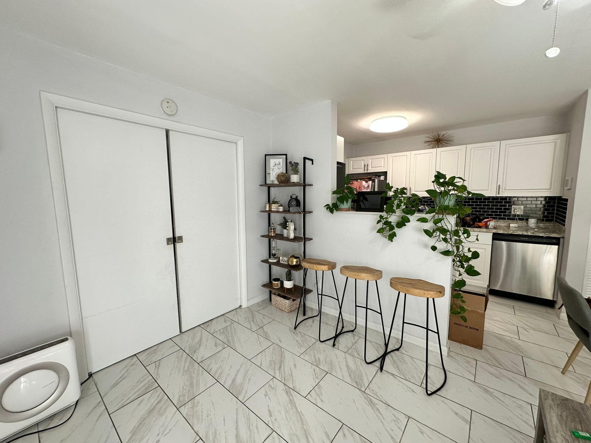 637 Executive Center Drive N102, West Palm Beach, FL 33401 — photo 18 of 38