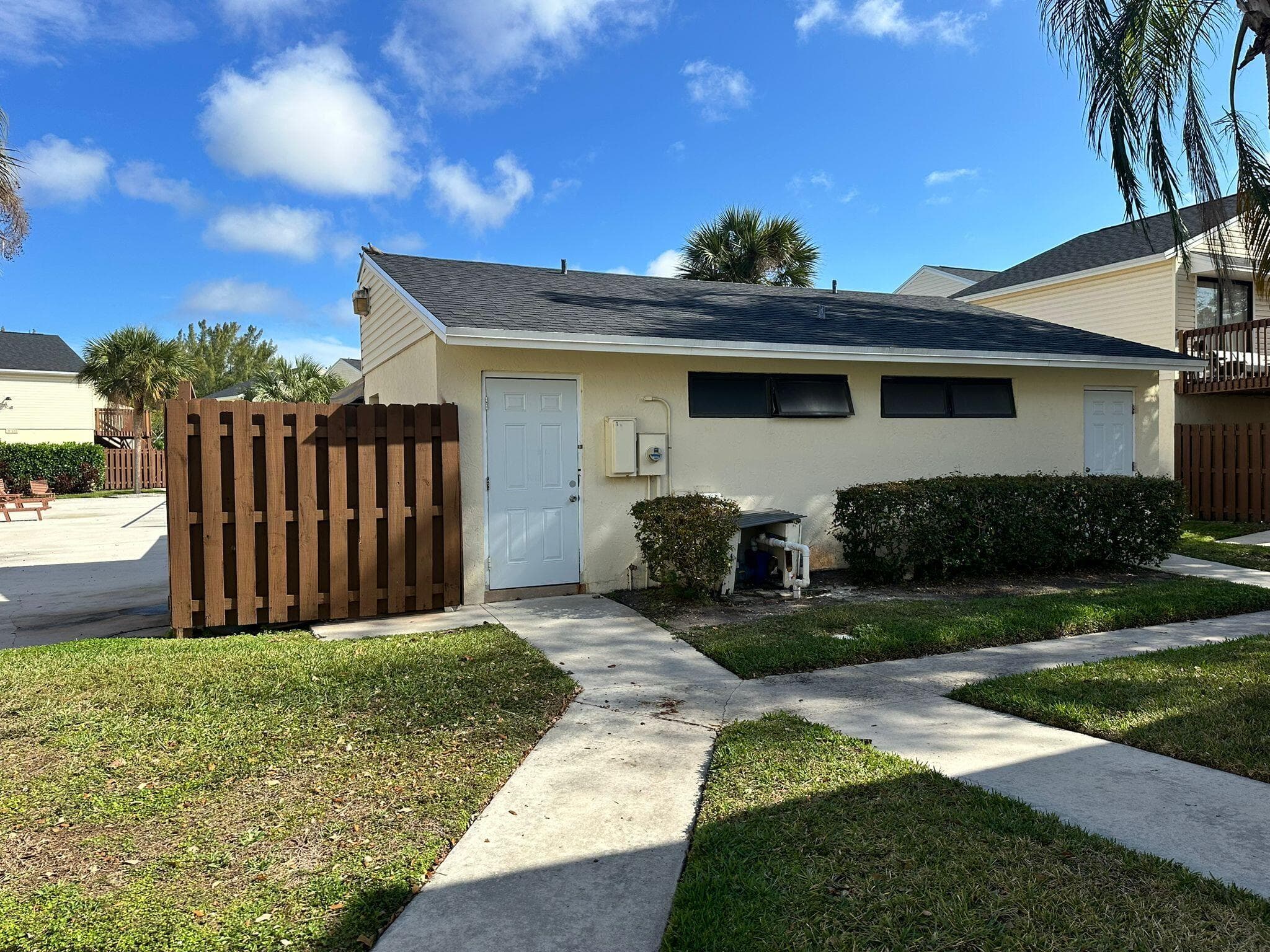 637 Executive Center Drive N102, West Palm Beach, FL 33401 — photo 38 of 38