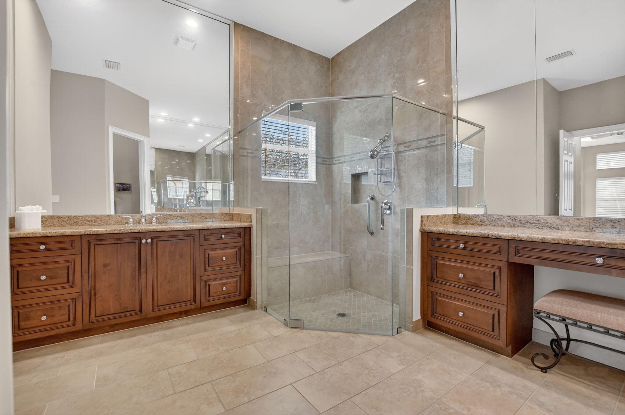 12133 Glacier Bay Drive, Boynton Beach, FL 33473 — photo 13 of 37