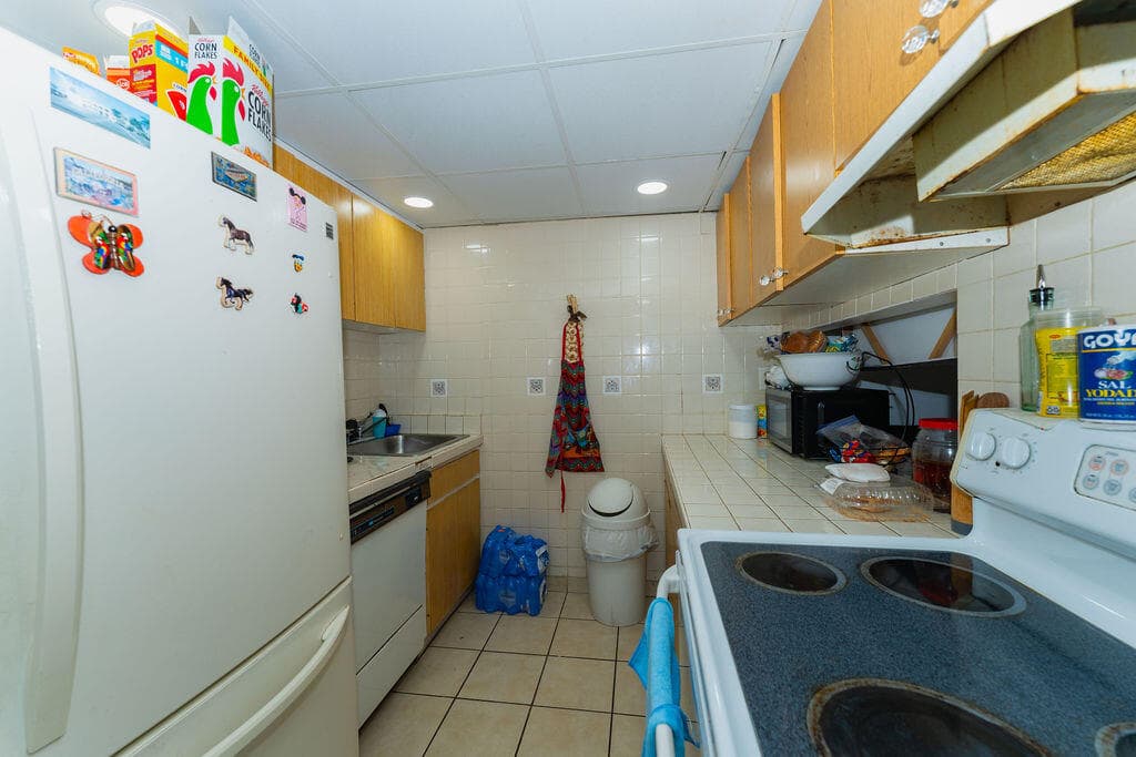 777 SW 9th Avenue 409, Miami, FL 33130 — photo 11 of 32
