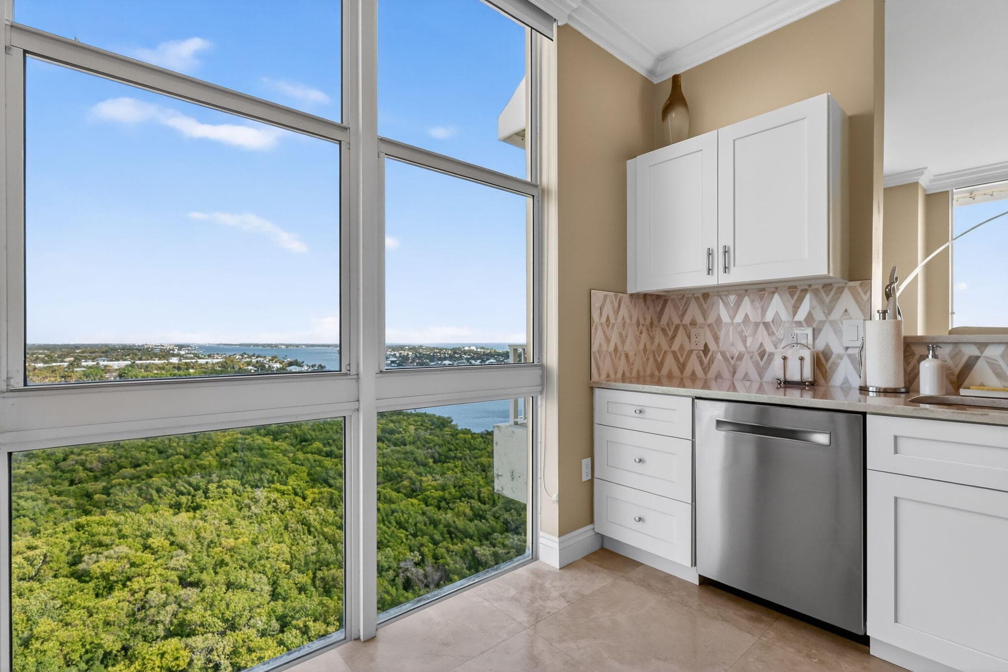 700 E Boynton Beach Boulevard Ph 2, Boynton Beach, FL 33435 — photo 15 of 51
