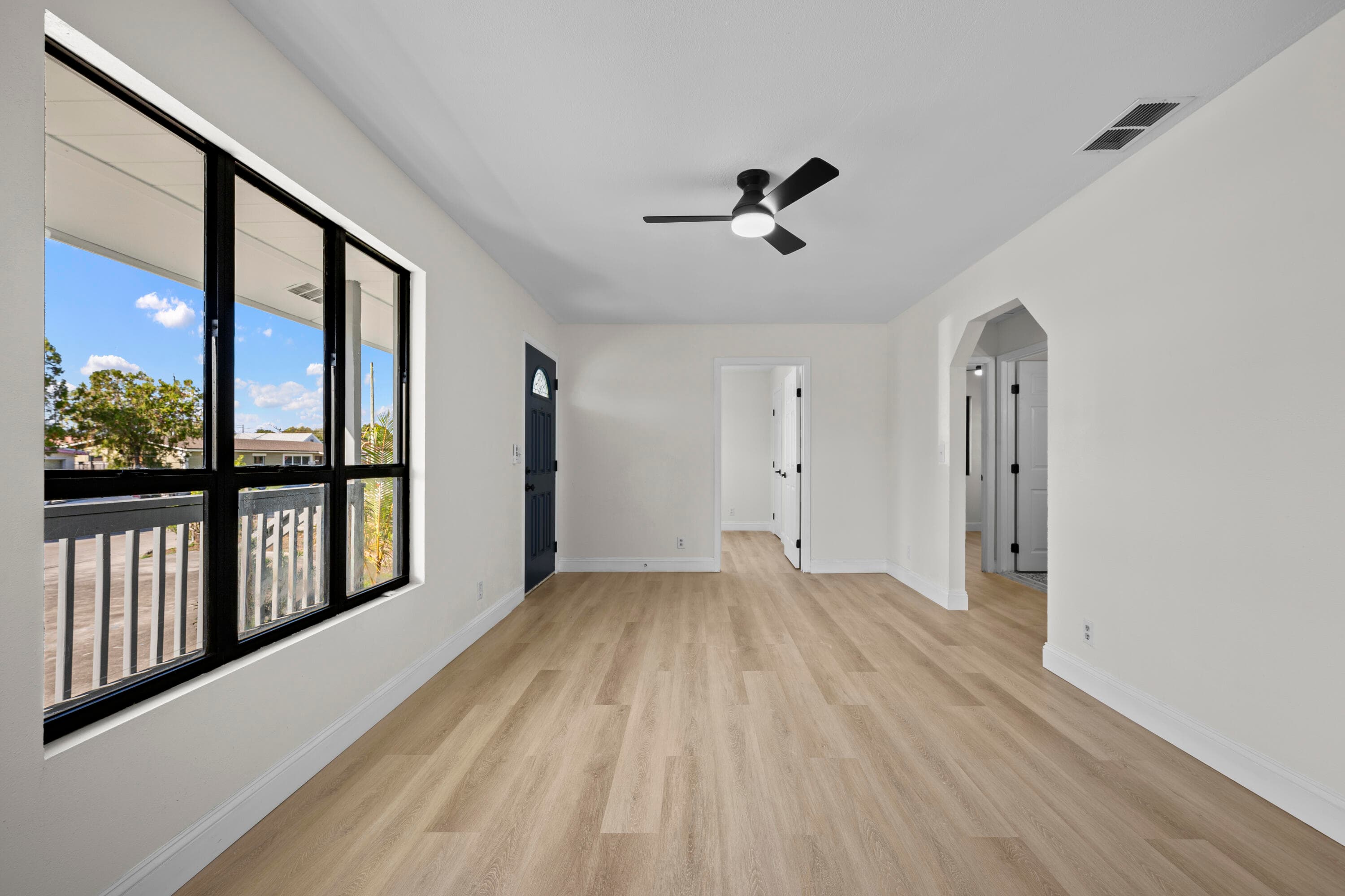 1244 W 25th Street, Riviera Beach, FL 33404 — photo 9 of 13