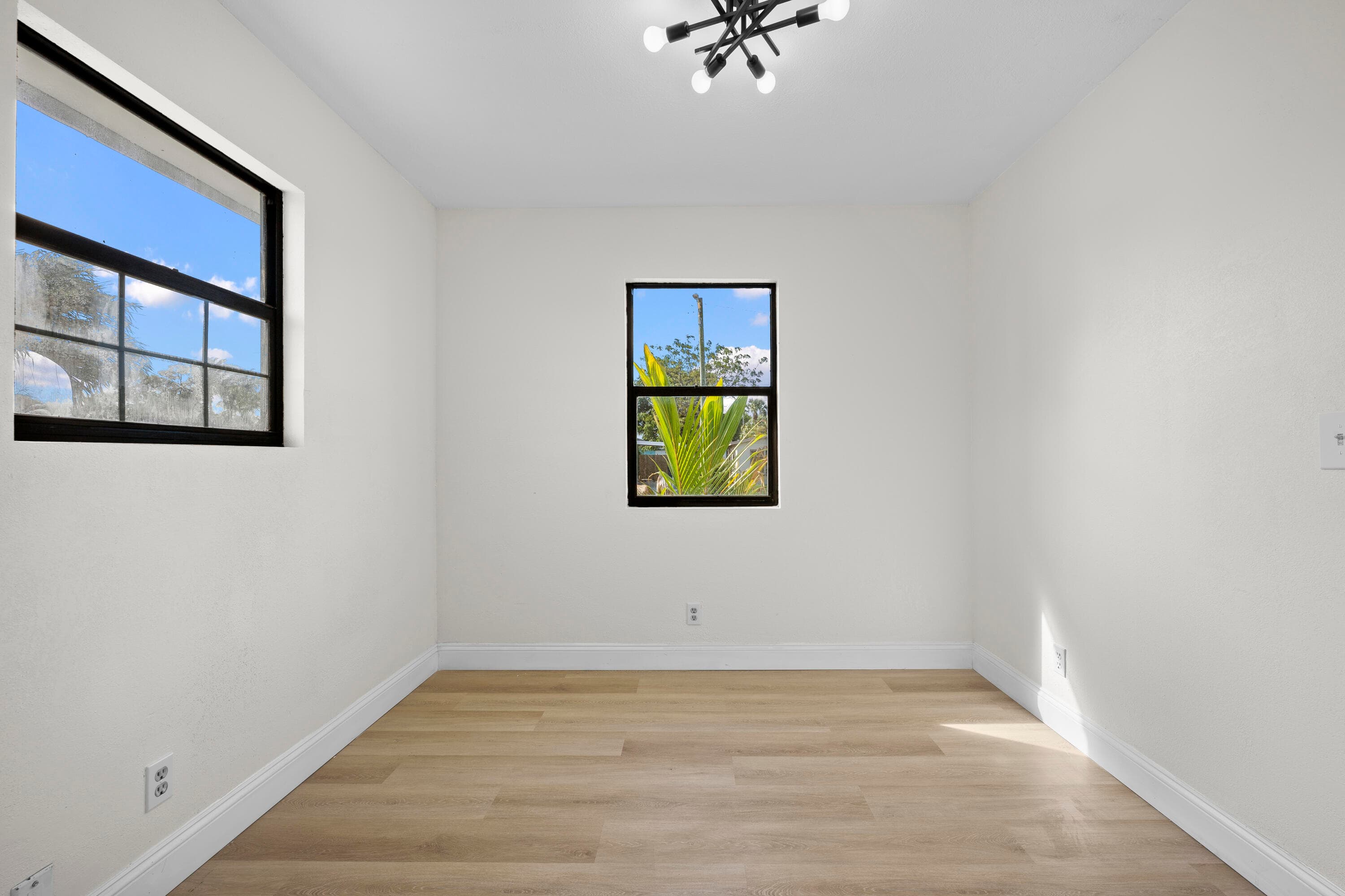 1244 W 25th Street, Riviera Beach, FL 33404 — photo 10 of 13