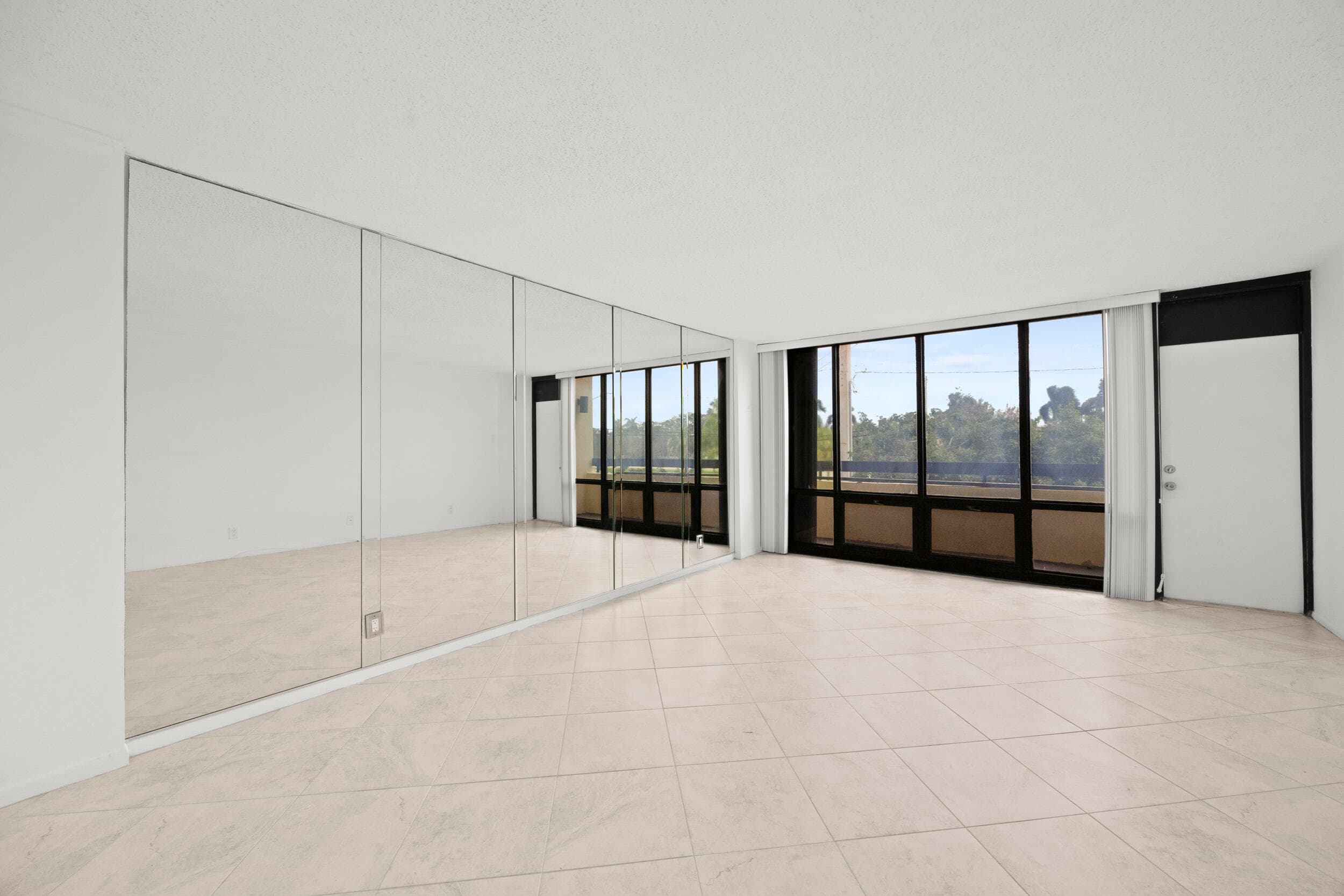 1401 S Federal Highway 220, Boca Raton, FL 33432 — photo 11 of 27