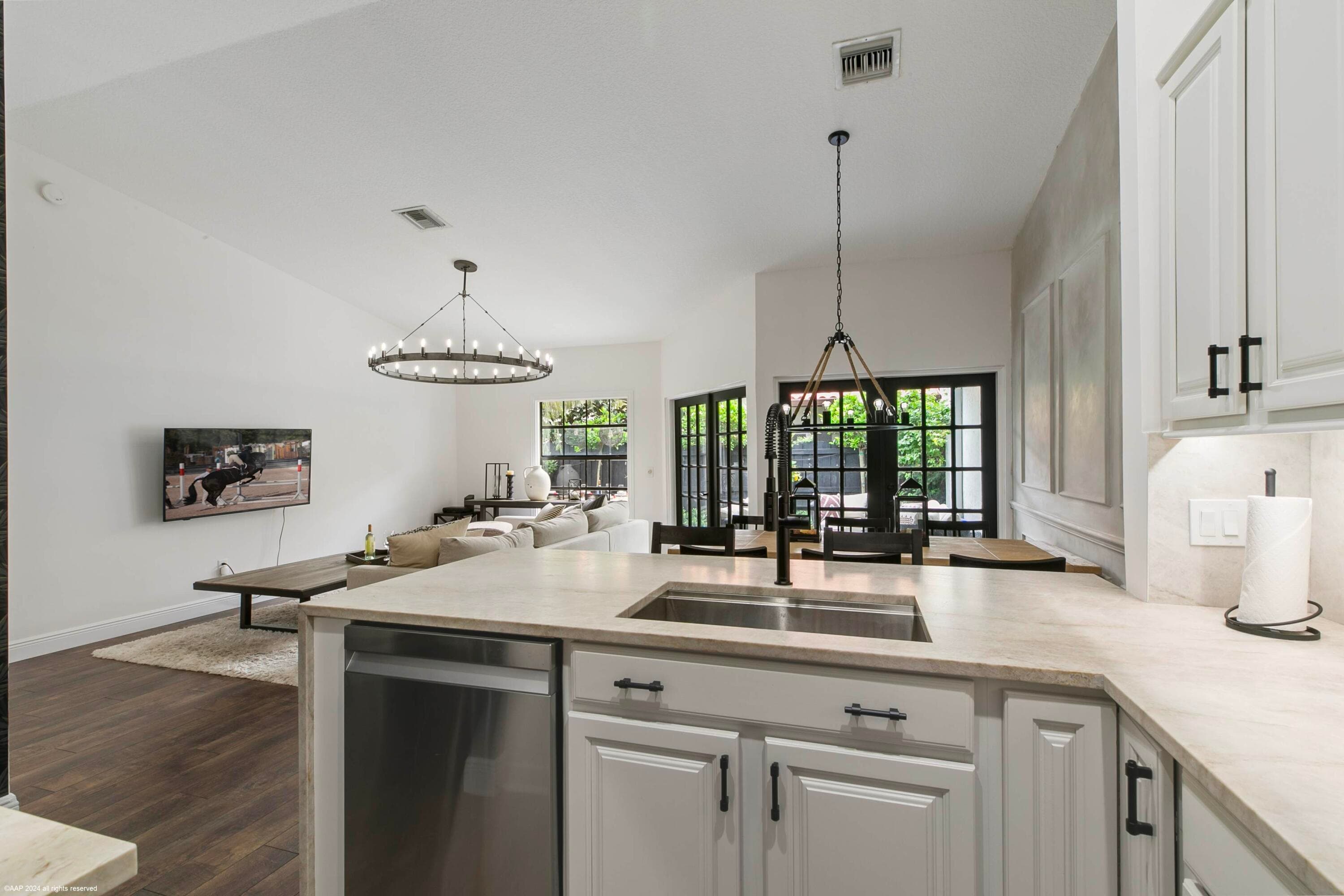 13504 Fountain View Boulevard, Wellington, FL 33414 — photo 7 of 33