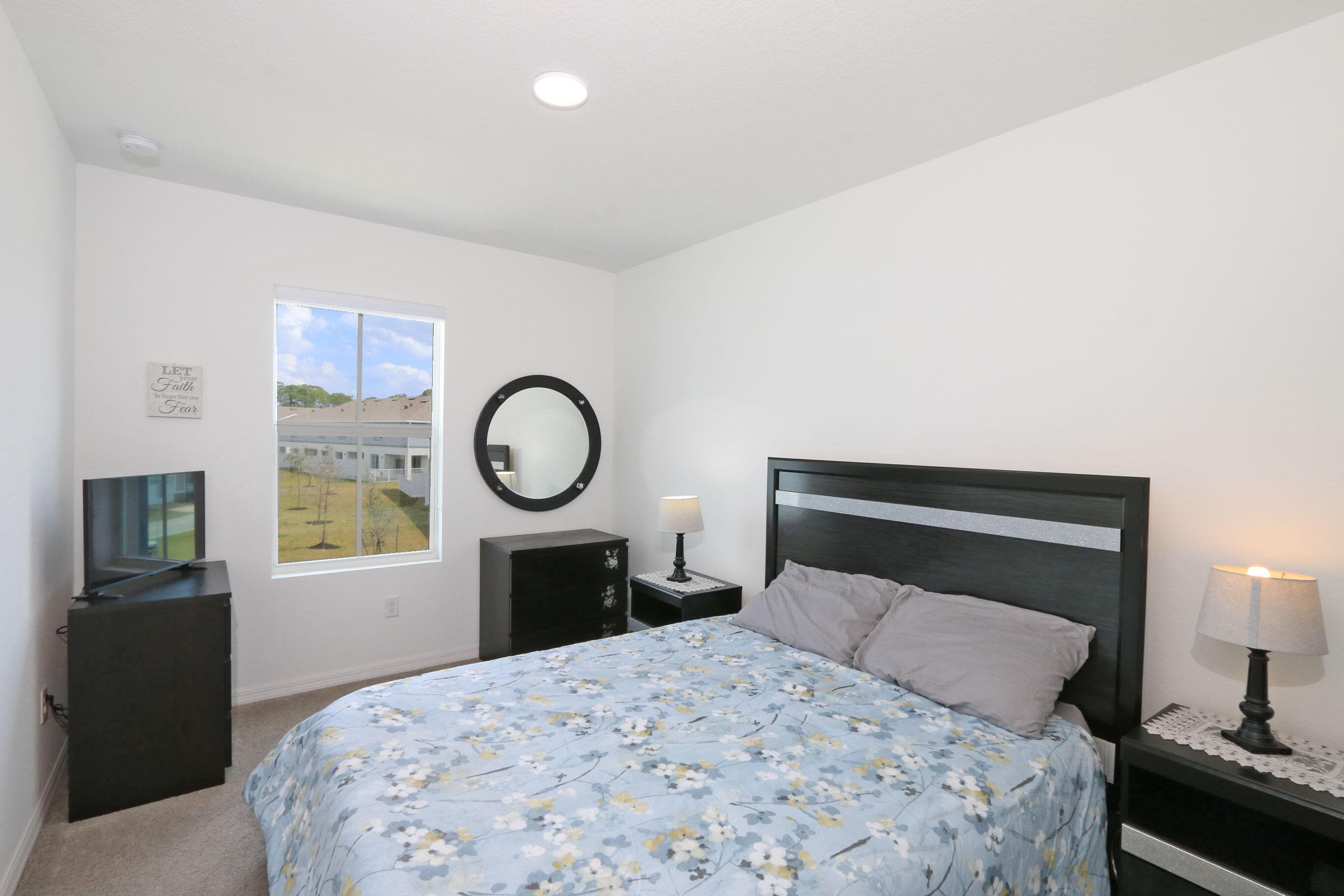 656 NE Waters Edge Lane, Port St. Lucie, FL 34983 — photo 14 of 32